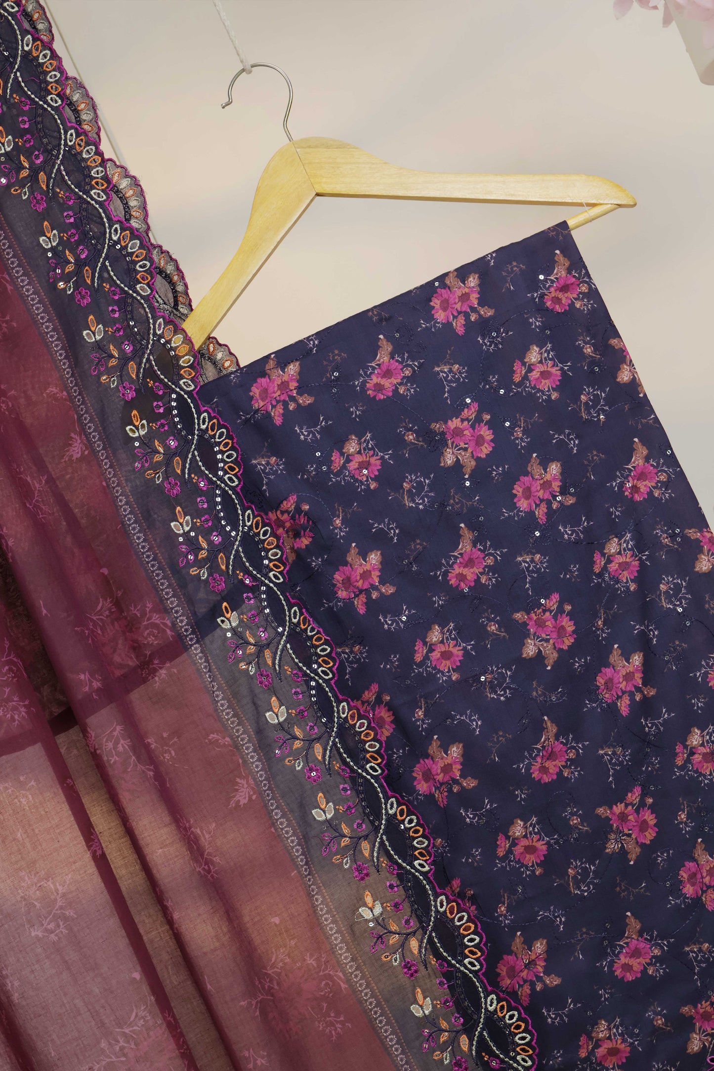 Luxury Lawn Embroidered Suit ELBS22
