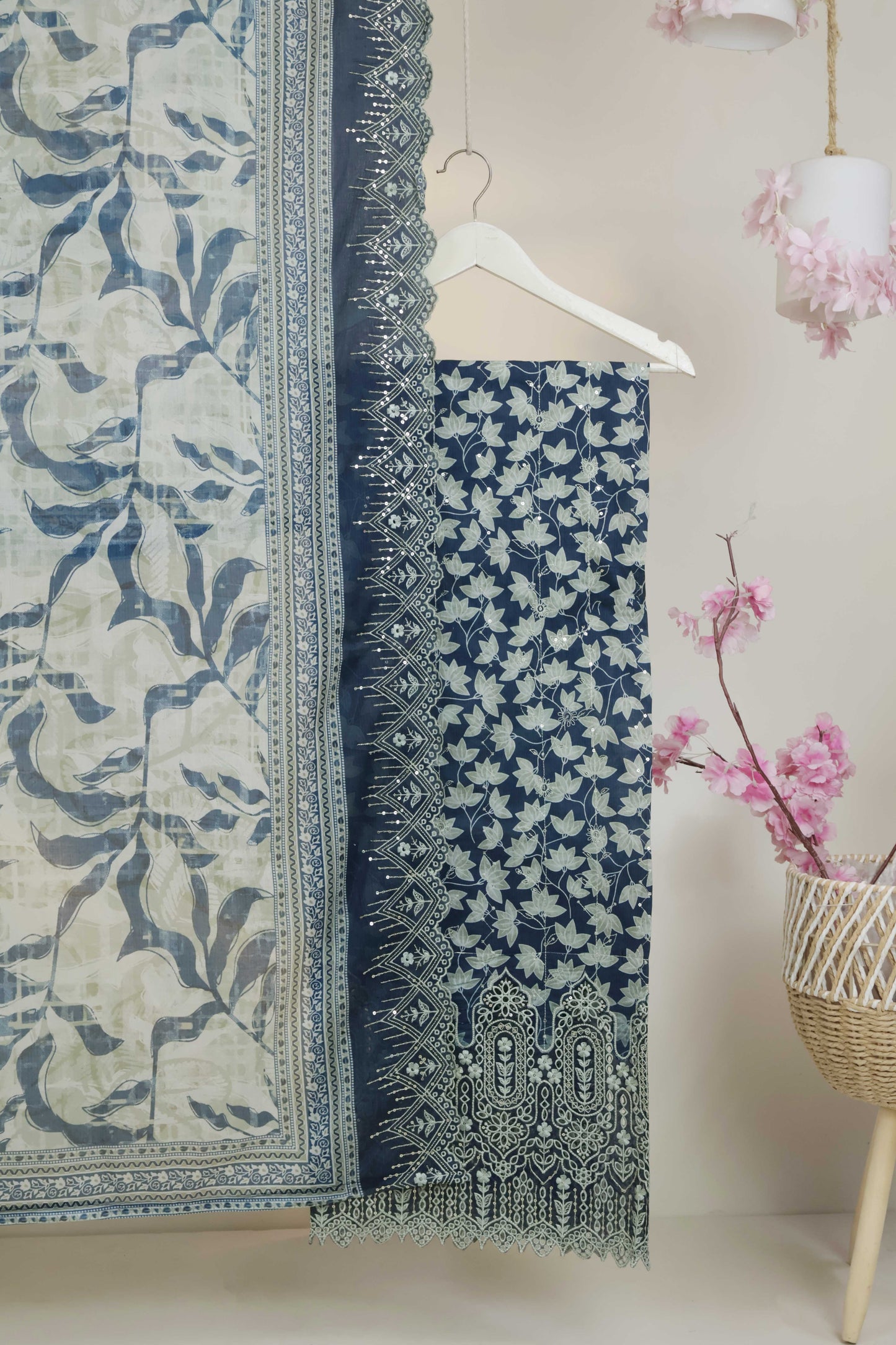 Luxury Lawn Embroidered Suit ELBS27