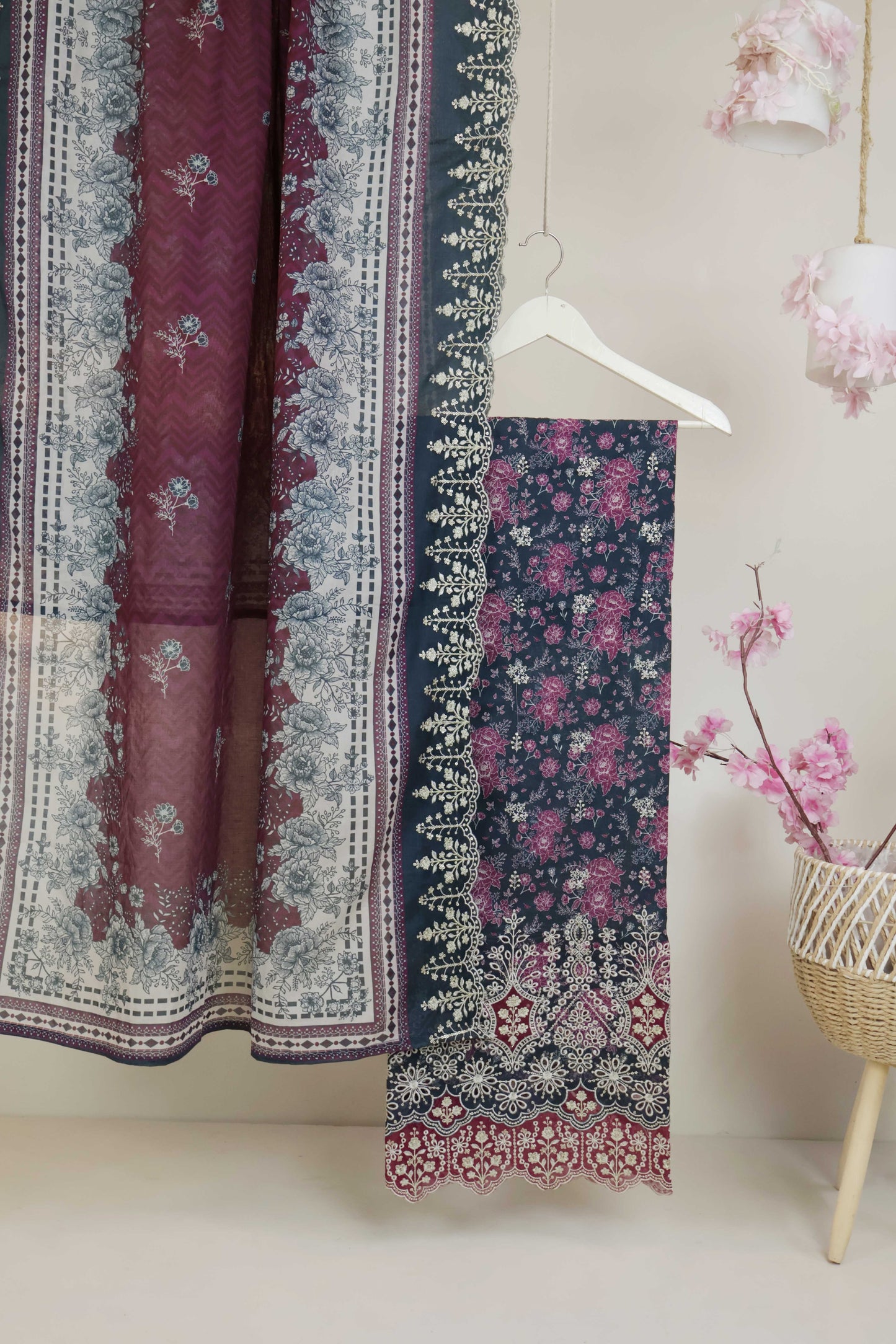 Luxury Lawn Embroidered Suit ELBS26