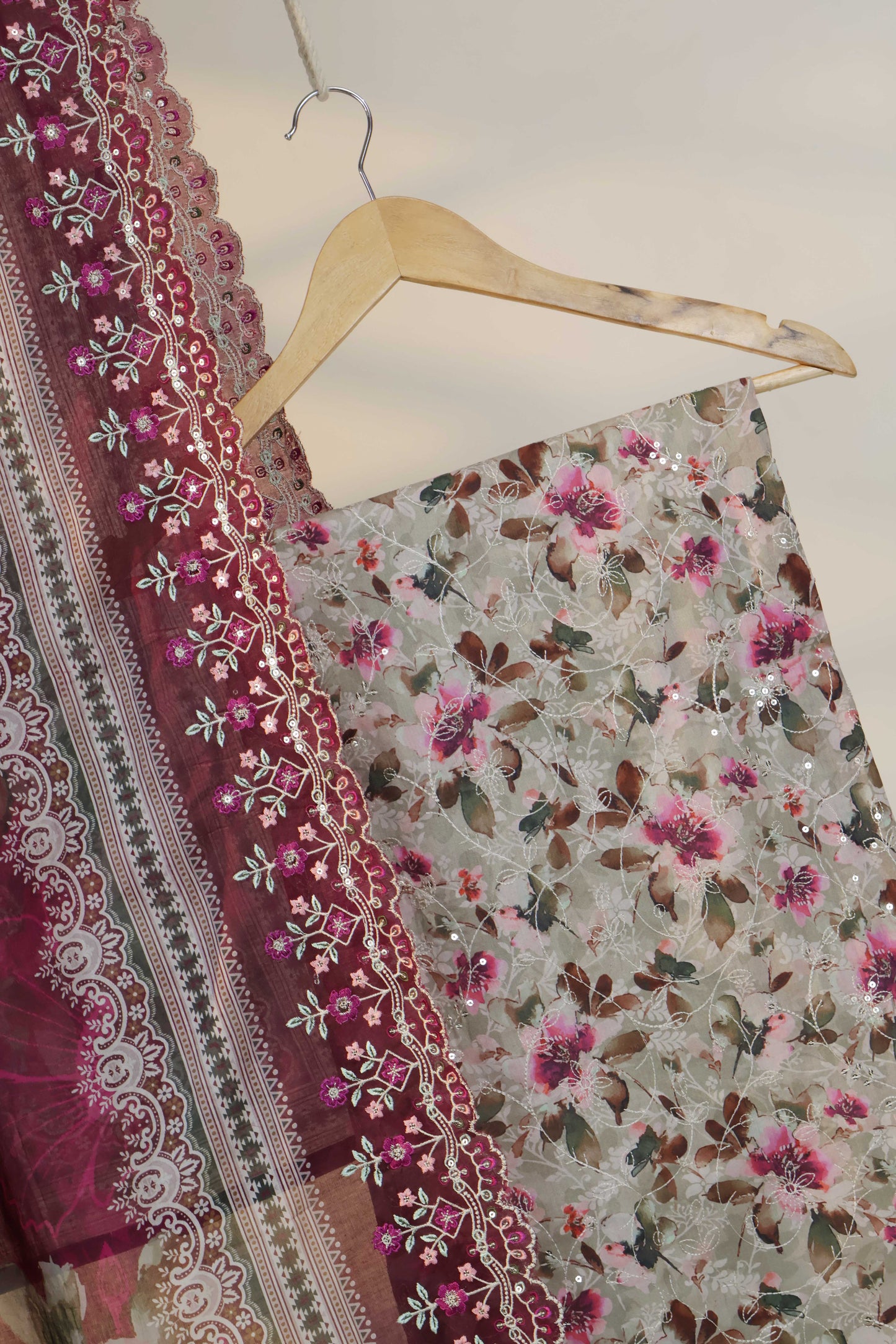 Luxury Lawn Embroidered Suit ELBS28