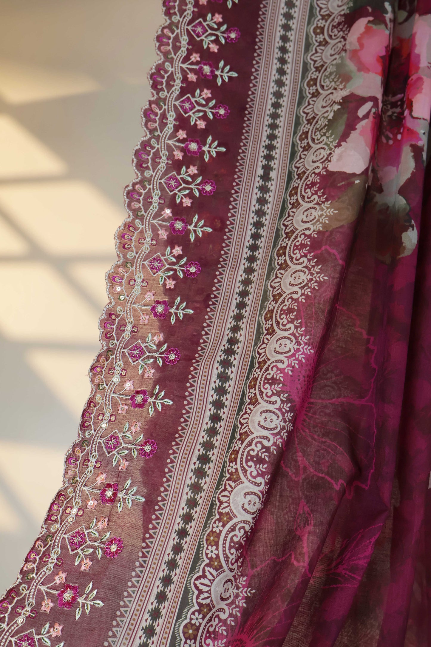 Luxury Lawn Embroidered Suit ELBS28