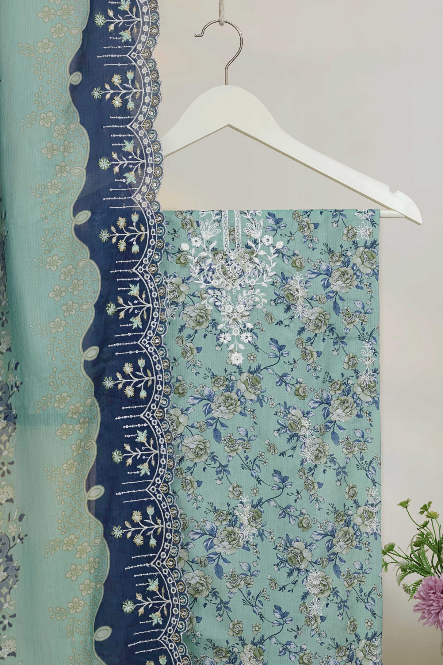 Luxury Lawn Embroidered Suit ELBS35