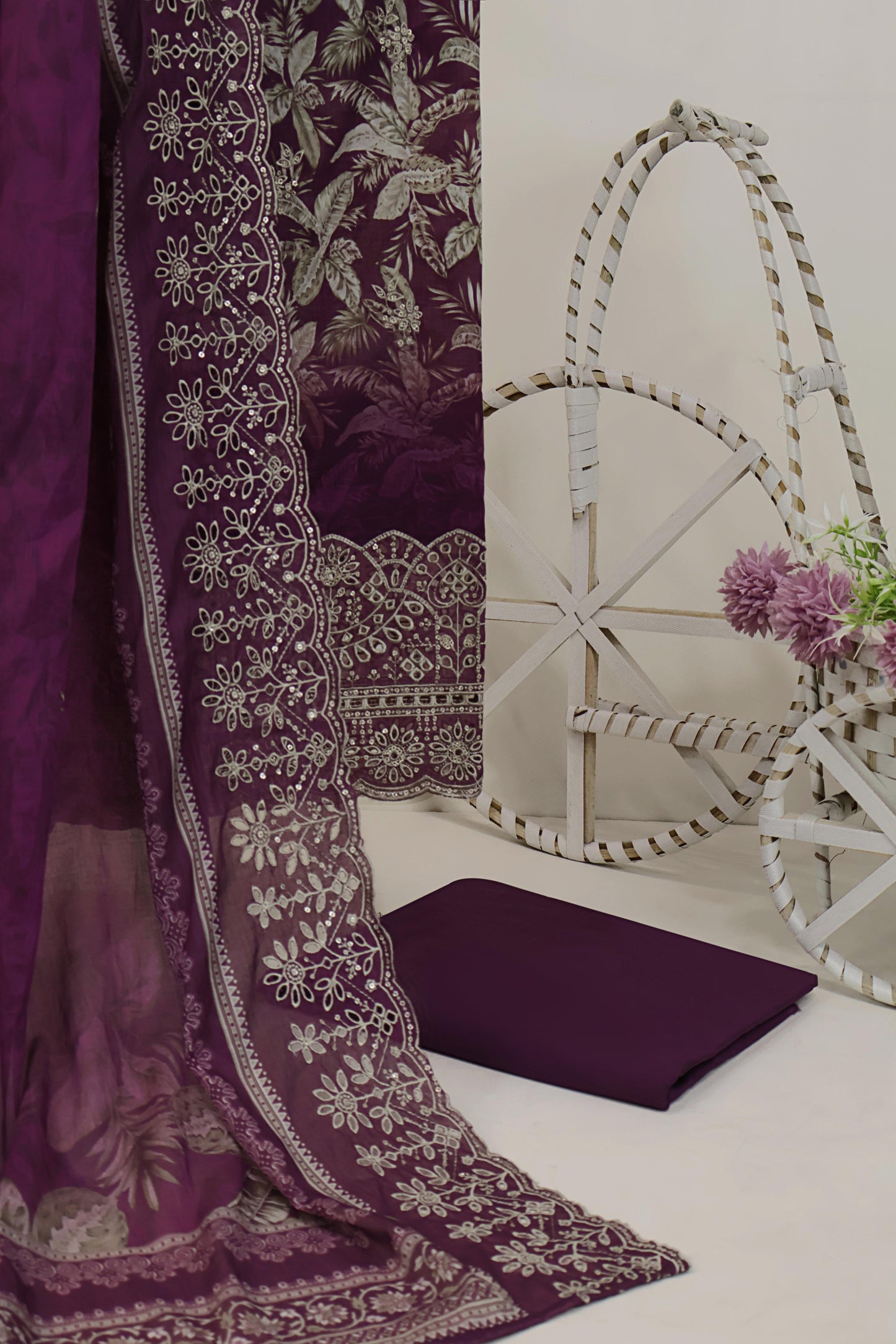 Luxury Lawn Embroidered Suit ELBS36