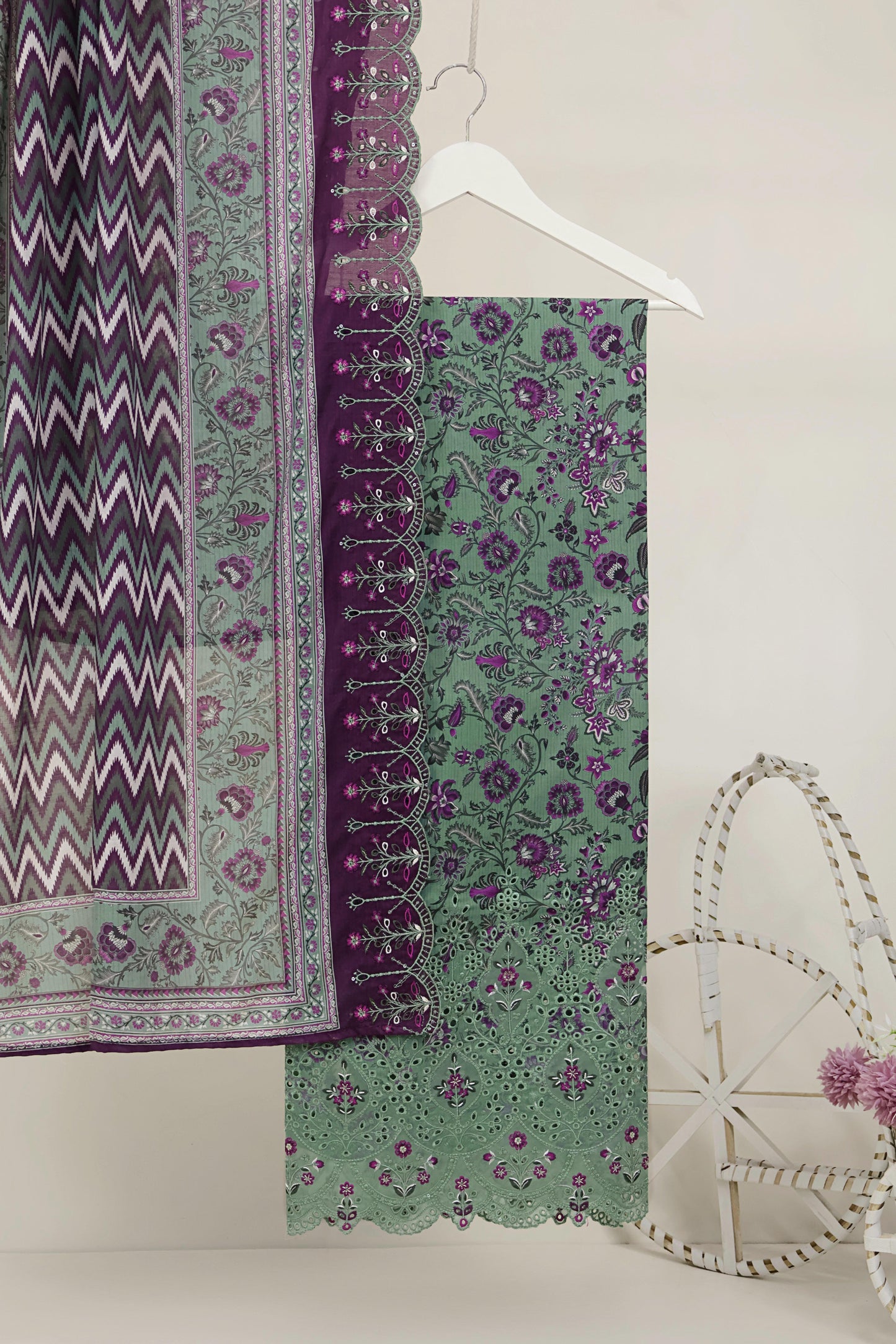 Luxury Lawn Embroidered Suit ELBS37