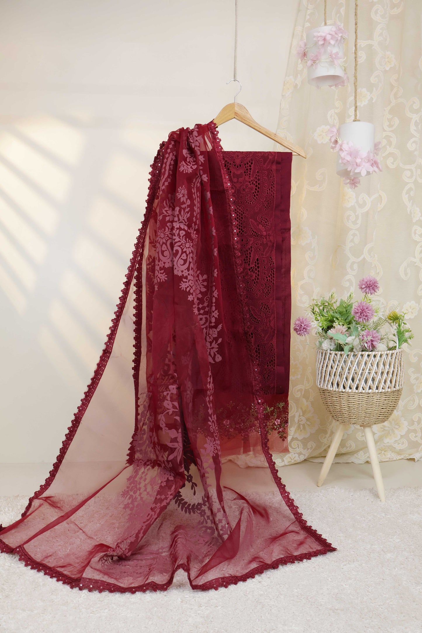 Luxury Lawn Embroidered Suit ELFA04
