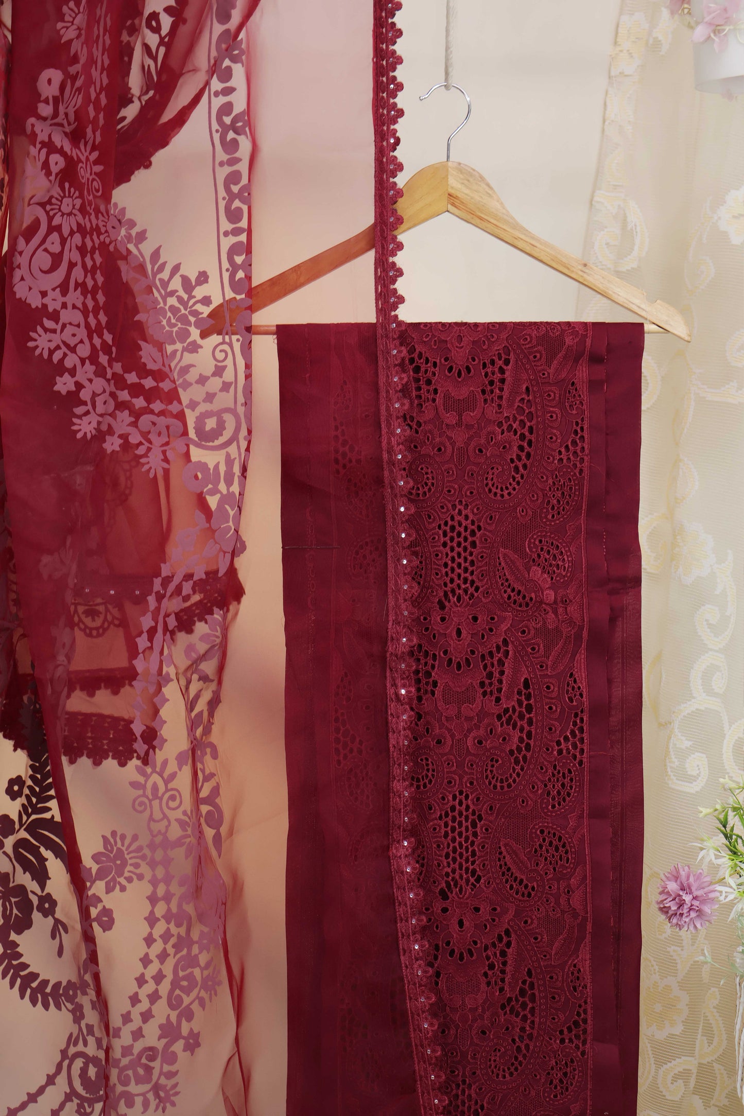 Luxury Lawn Embroidered Suit ELFA04
