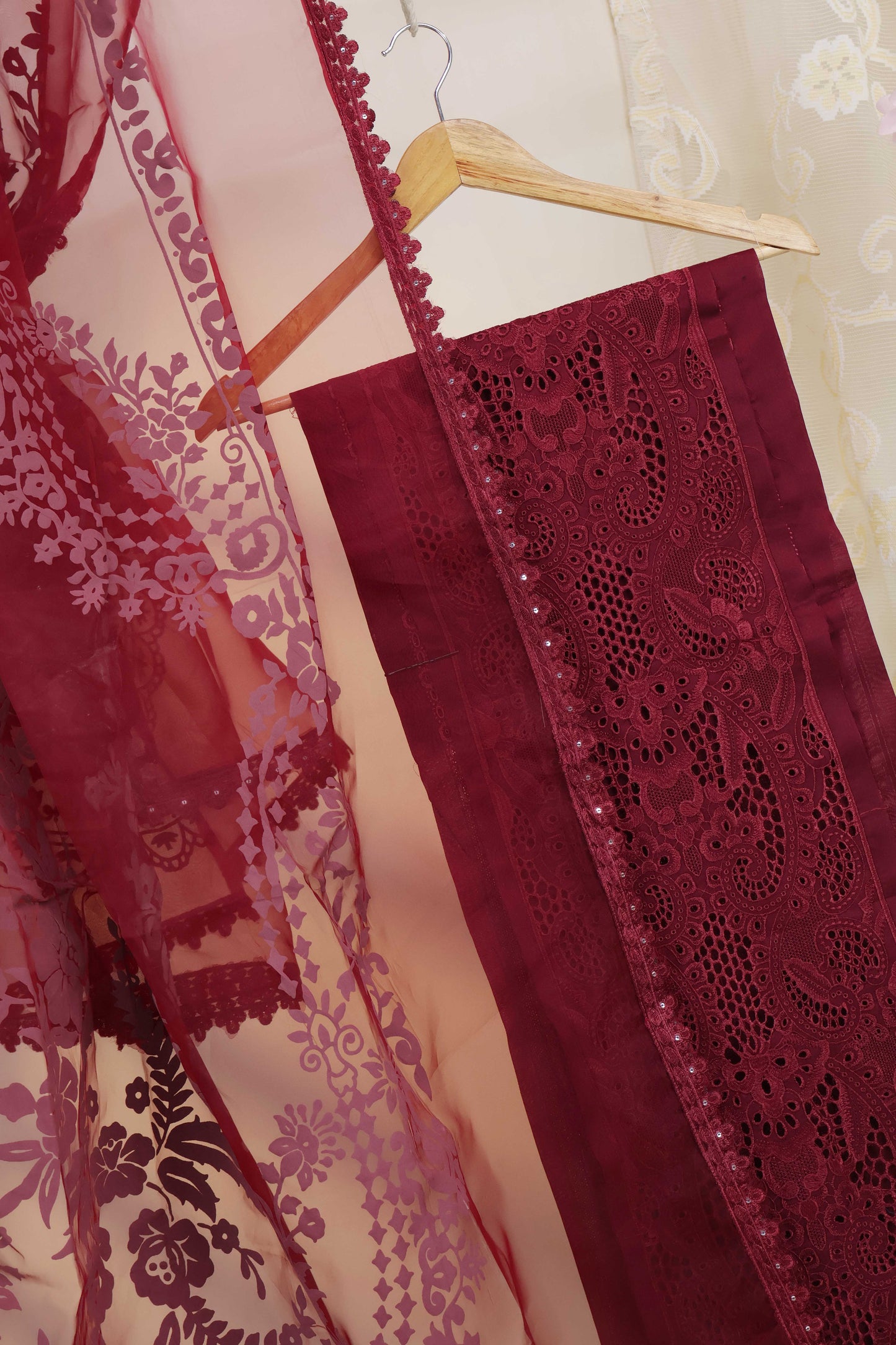 Luxury Lawn Embroidered Suit ELFA04