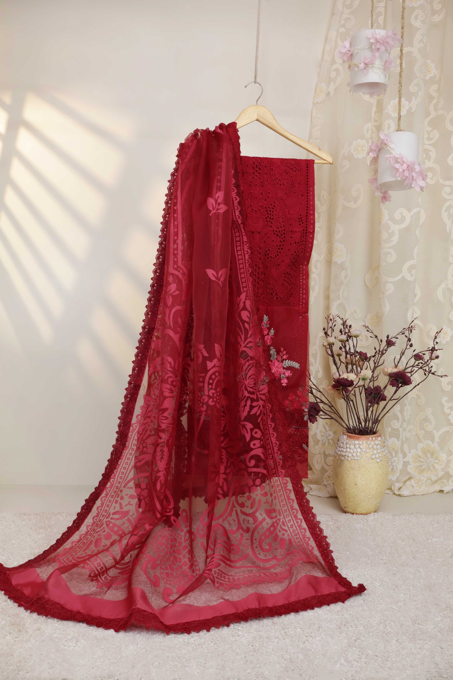 Luxury Lawn Embroidered Suit ELHA10