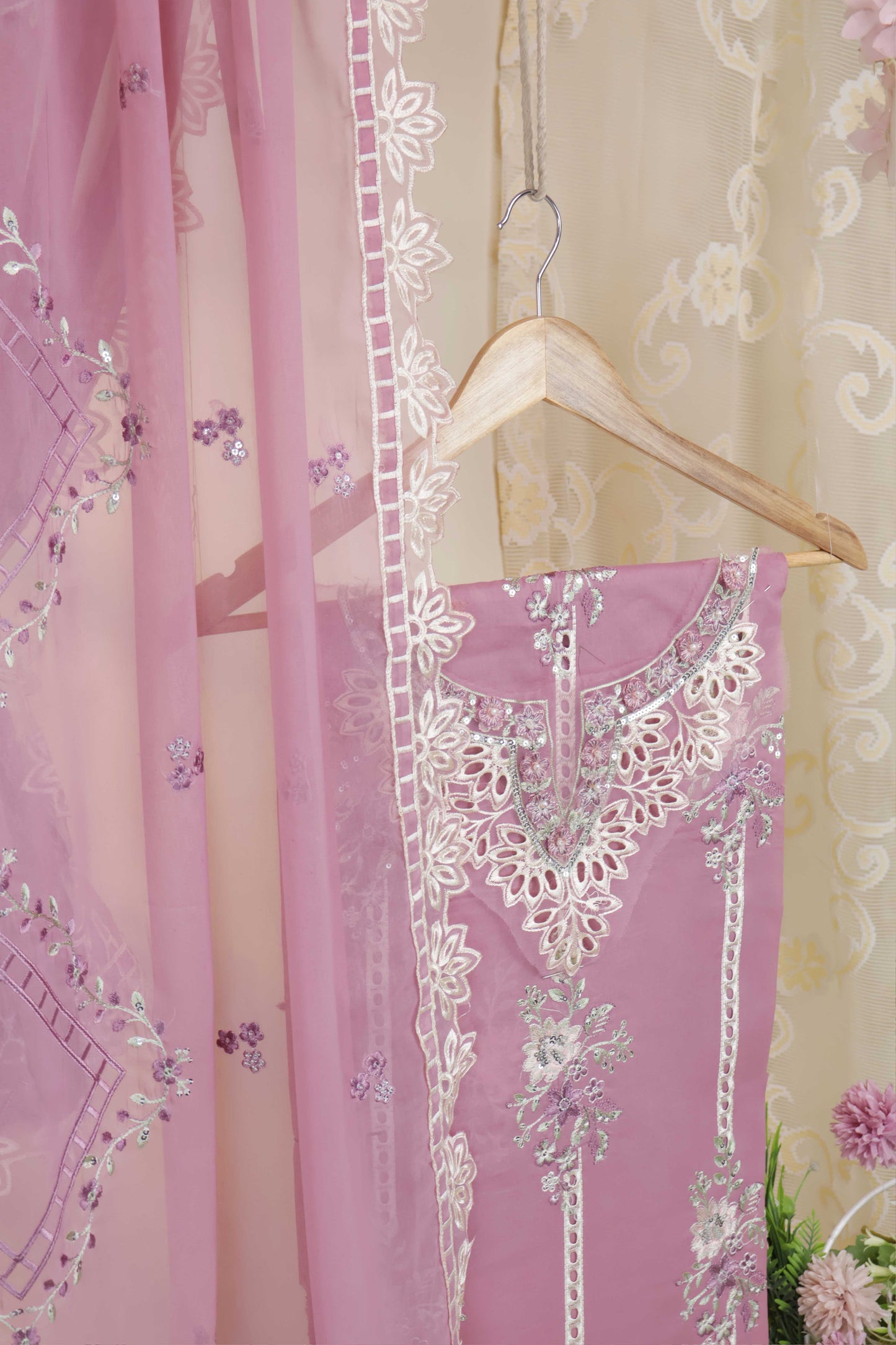 Luxury Lawn Embroidered Suit ELHA17