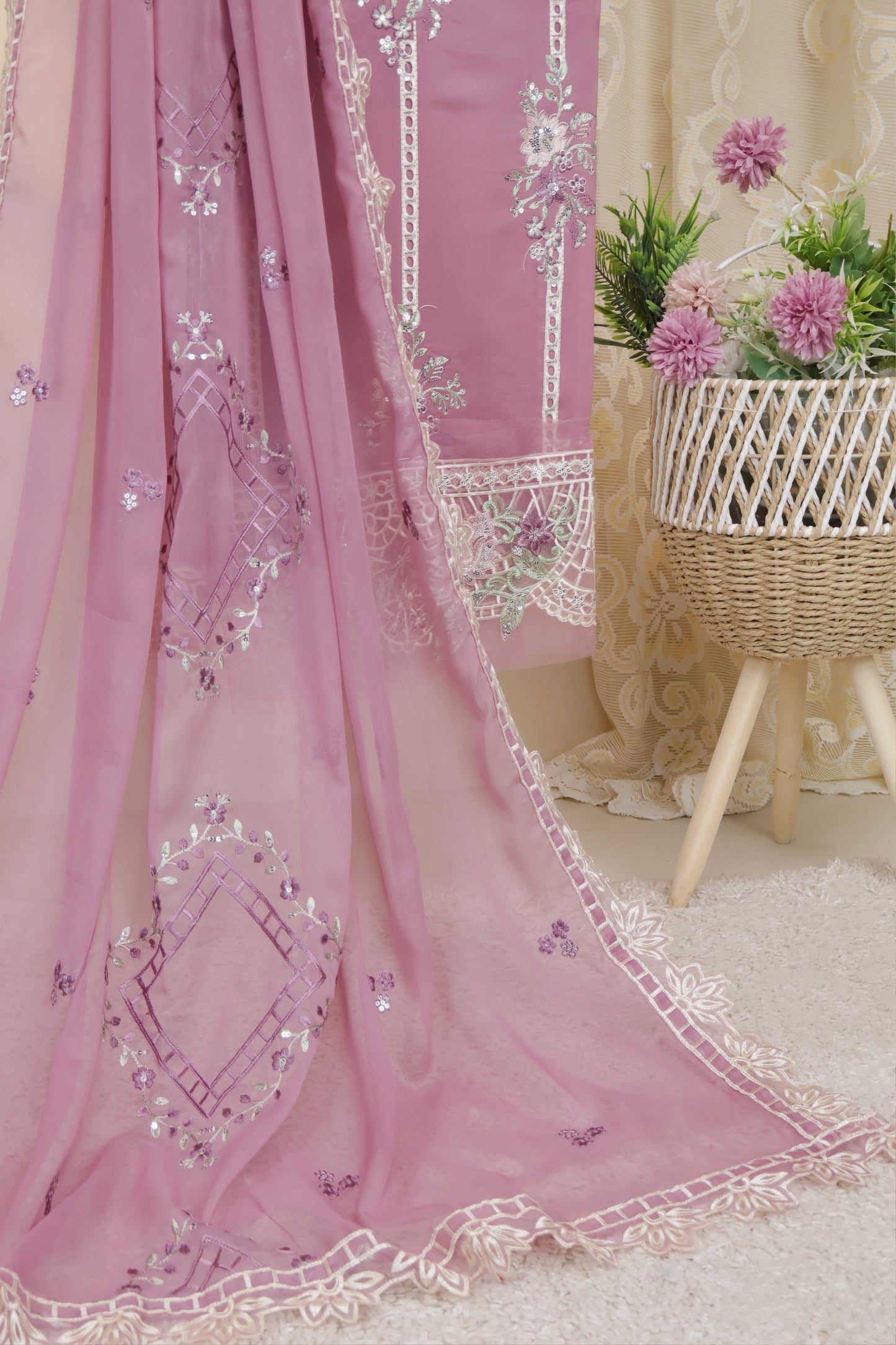 Luxury Lawn Embroidered Suit ELHA17