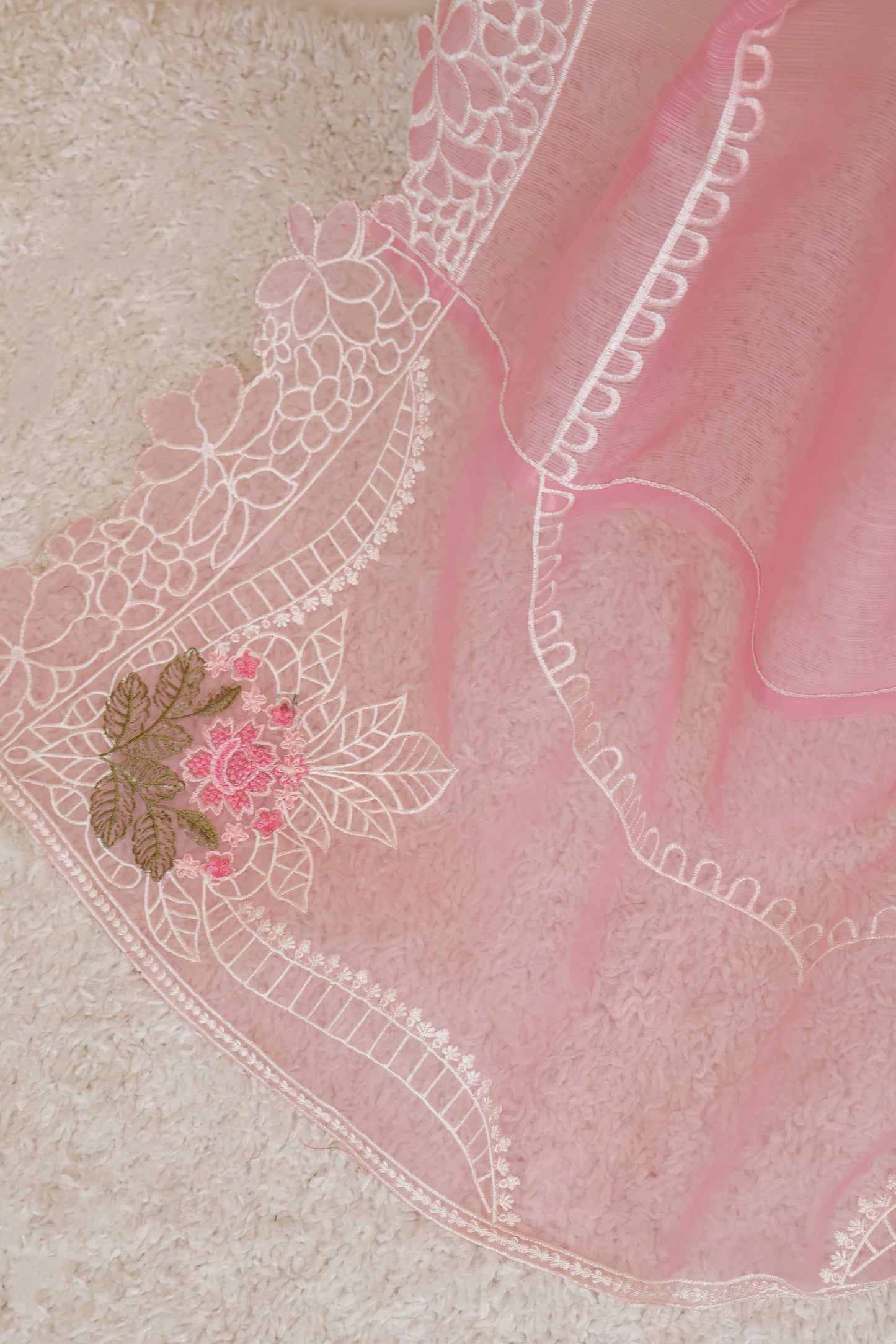 Luxury Lawn Embroidered Suit ELKC01