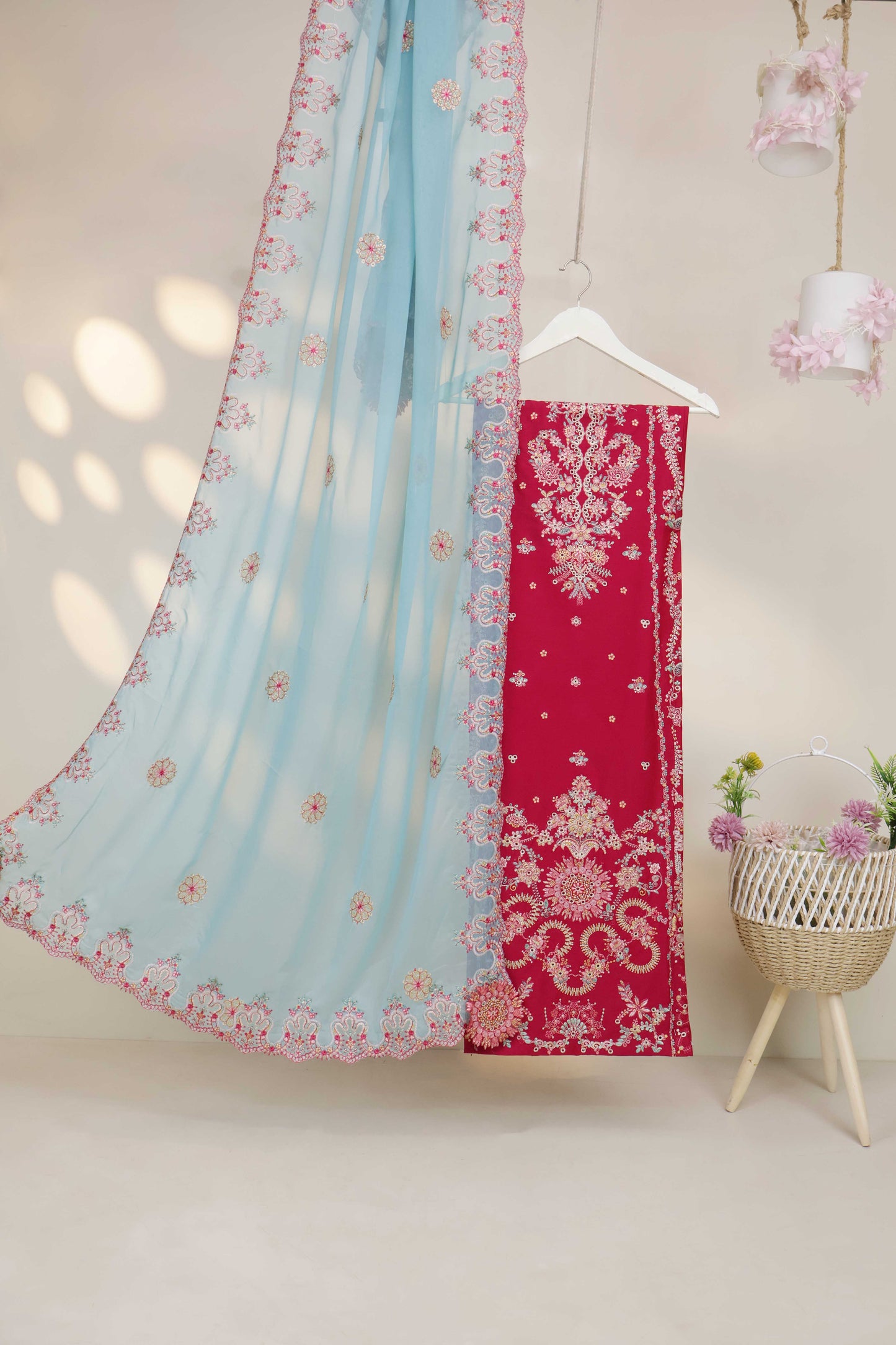 Luxury Lawn Embroidered Suit ELHA25