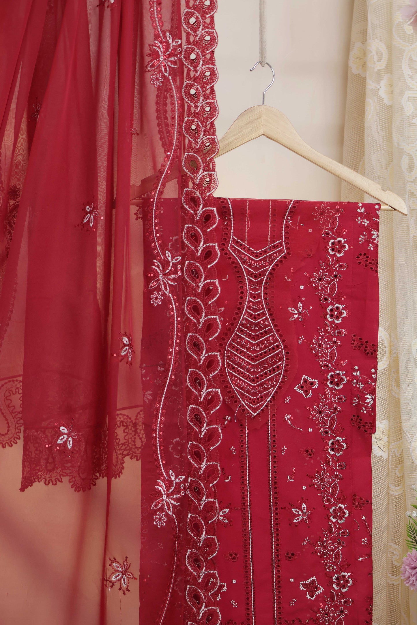Luxury Lawn Embroidered Suit ELHA13