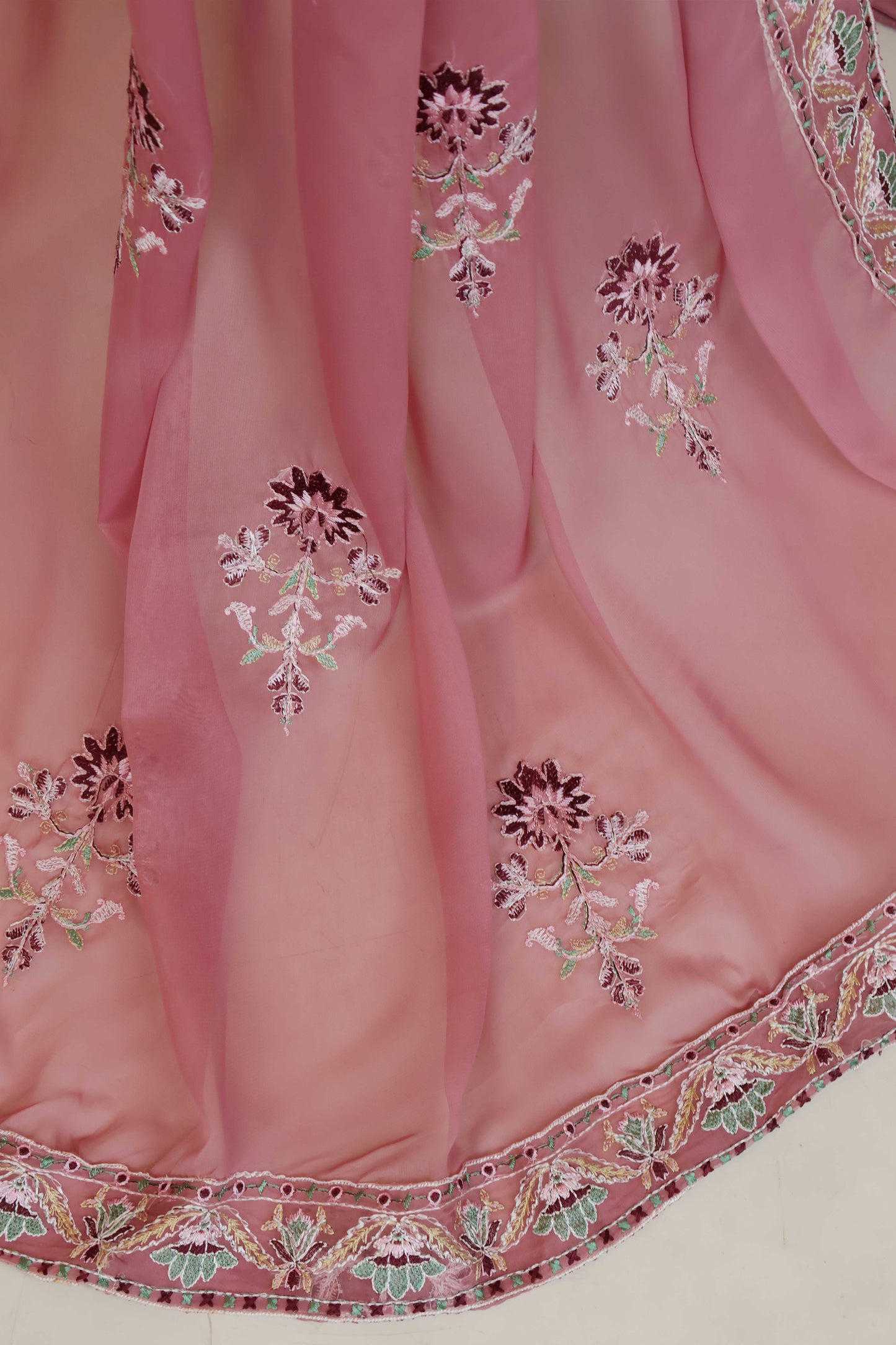 Luxury Lawn Embroidered Suit ELHA36