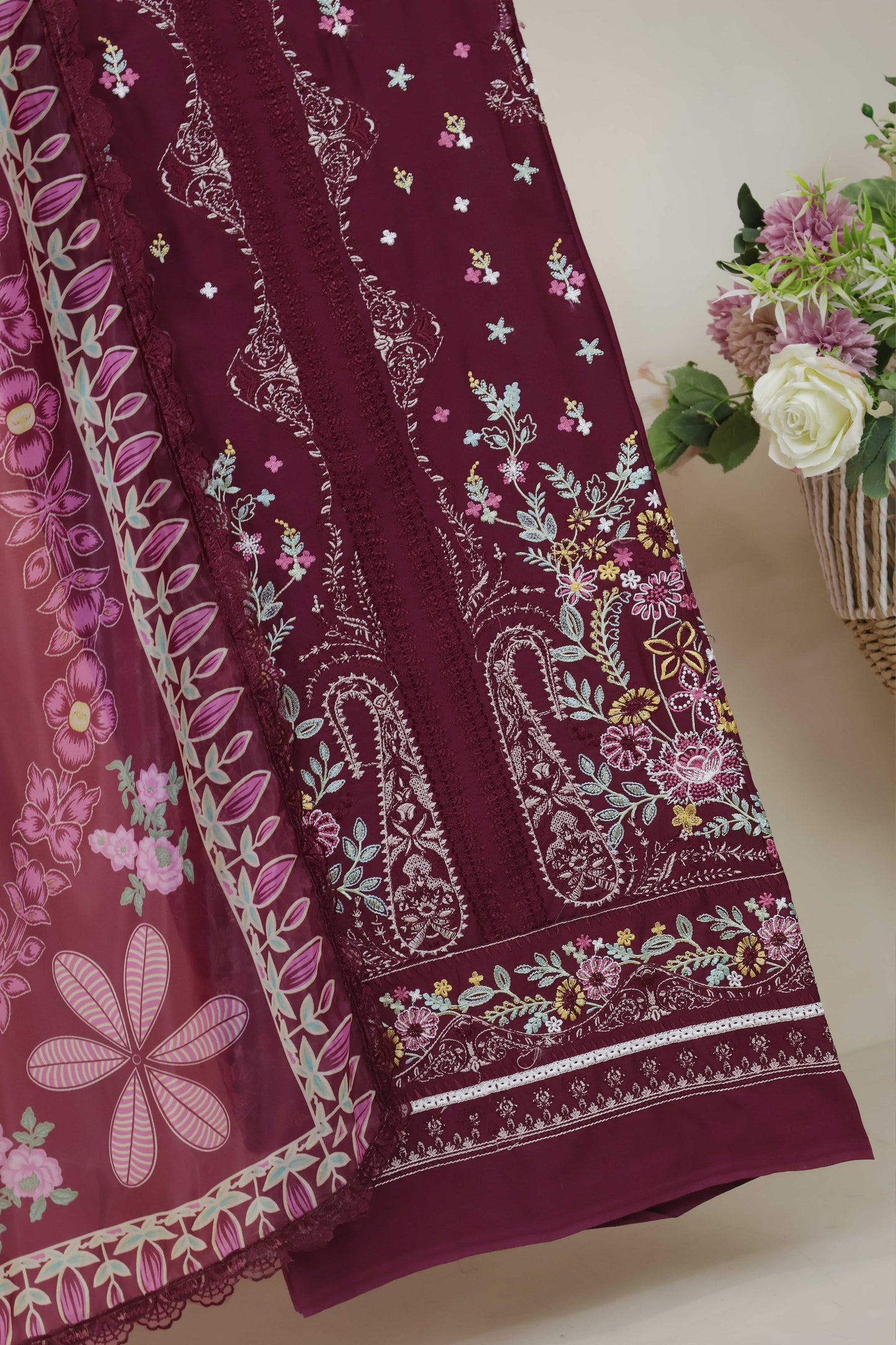 Luxury Lawn Embroidered Suit ELHA45