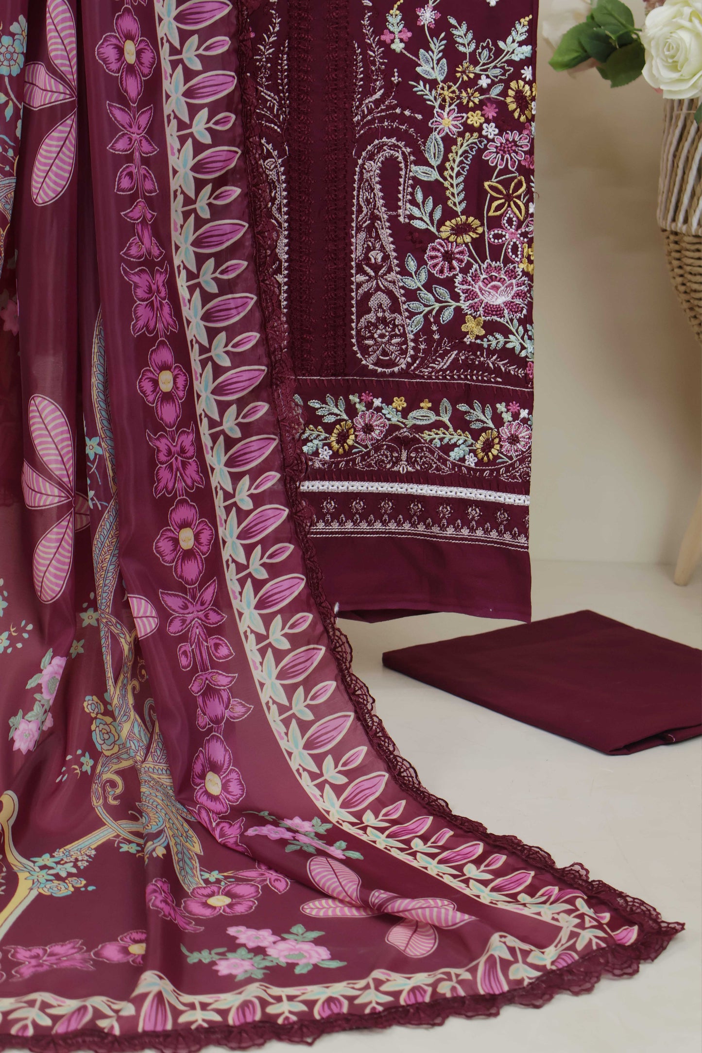 Luxury Lawn Embroidered Suit ELHA45