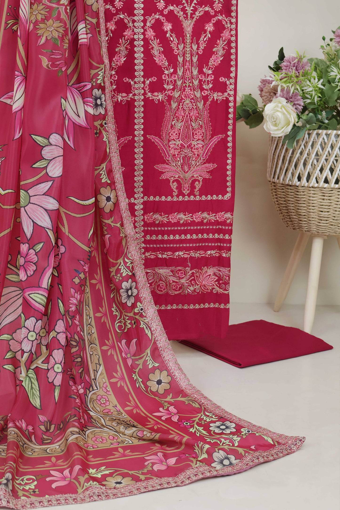 Luxury Lawn Embroidered Suit ELHA44