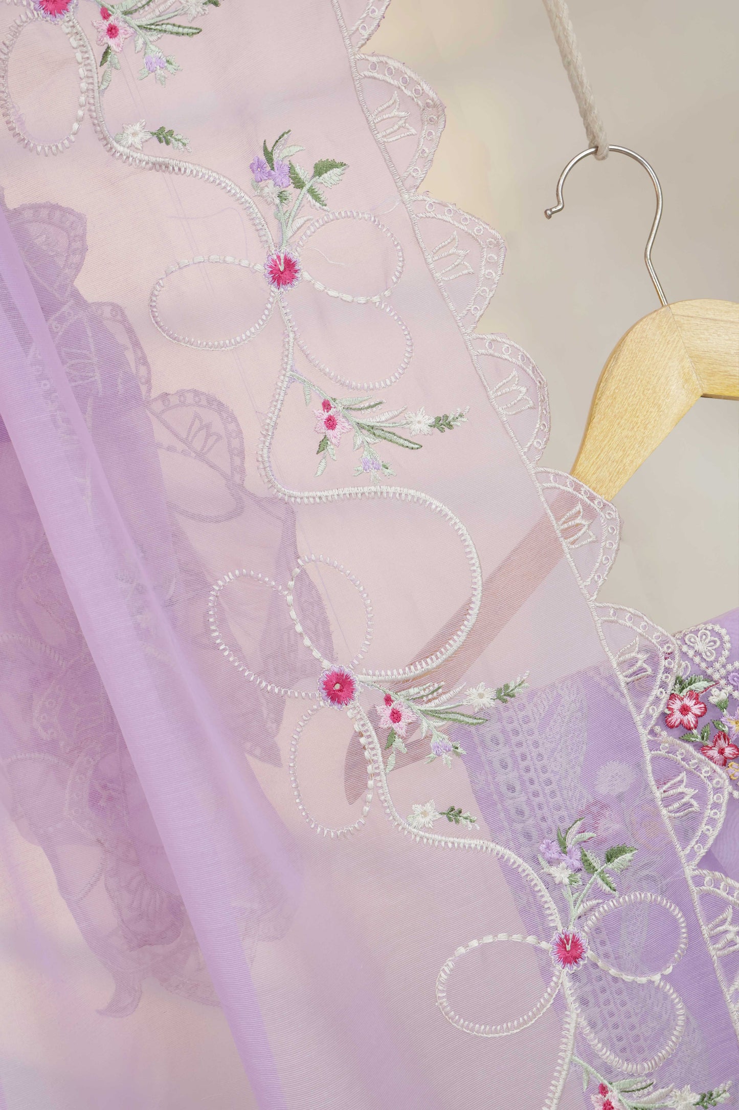 Luxury Lawn Embroidered suit ELHA48