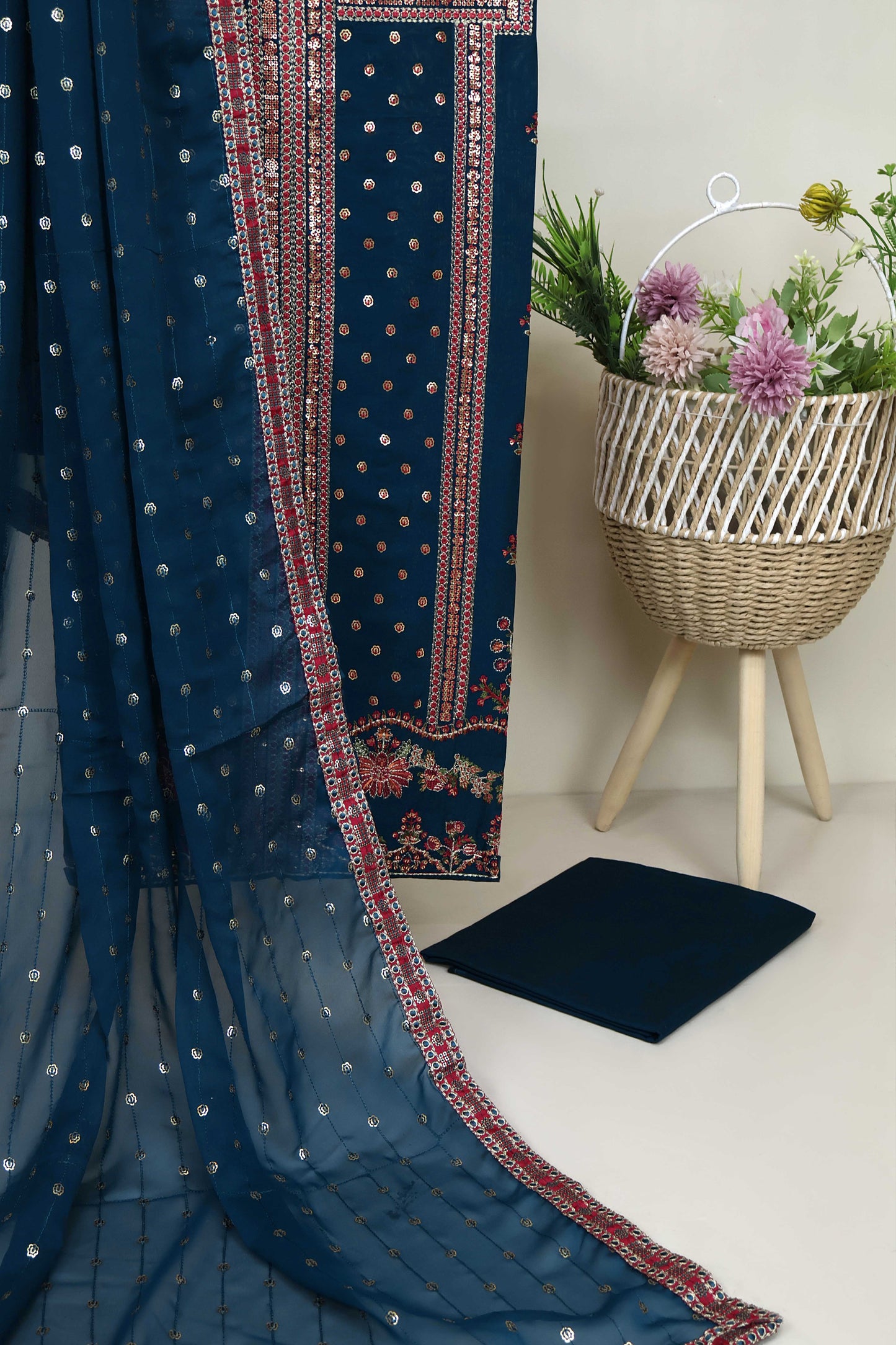 Luxury Lawn Embroidered Suit ELHA56