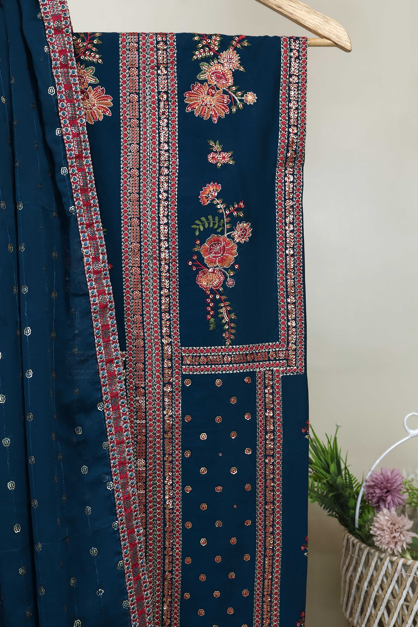 Luxury Lawn Embroidered Suit ELHA56
