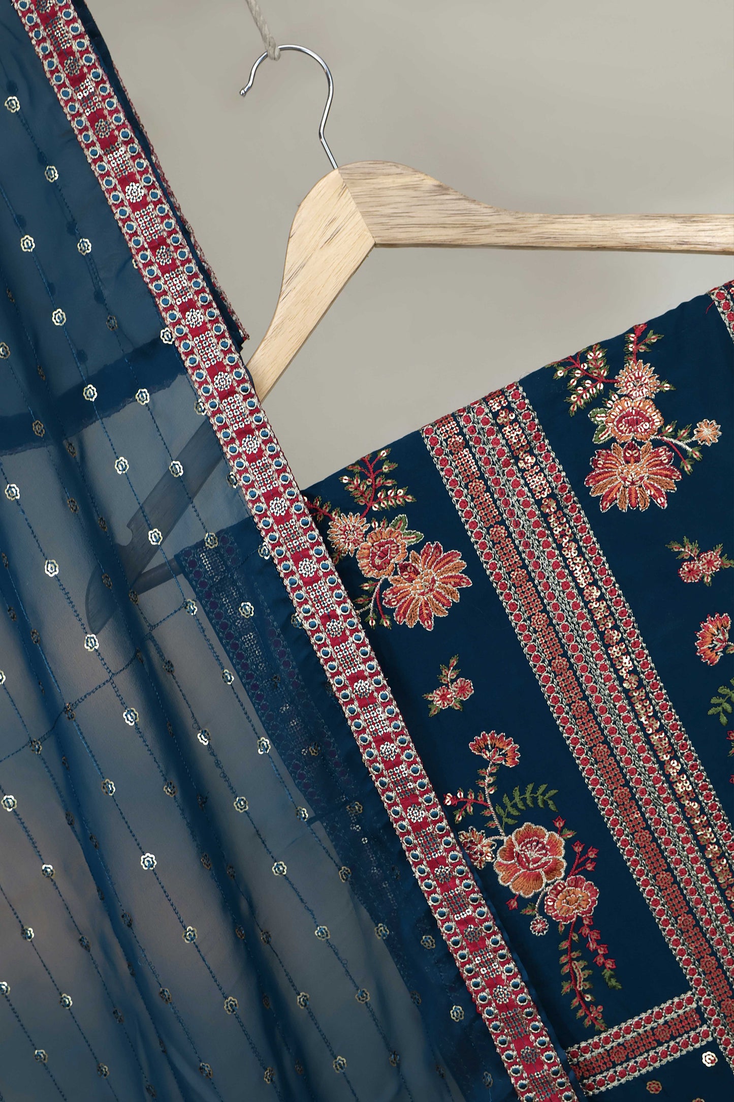 Luxury Lawn Embroidered Suit ELHA56