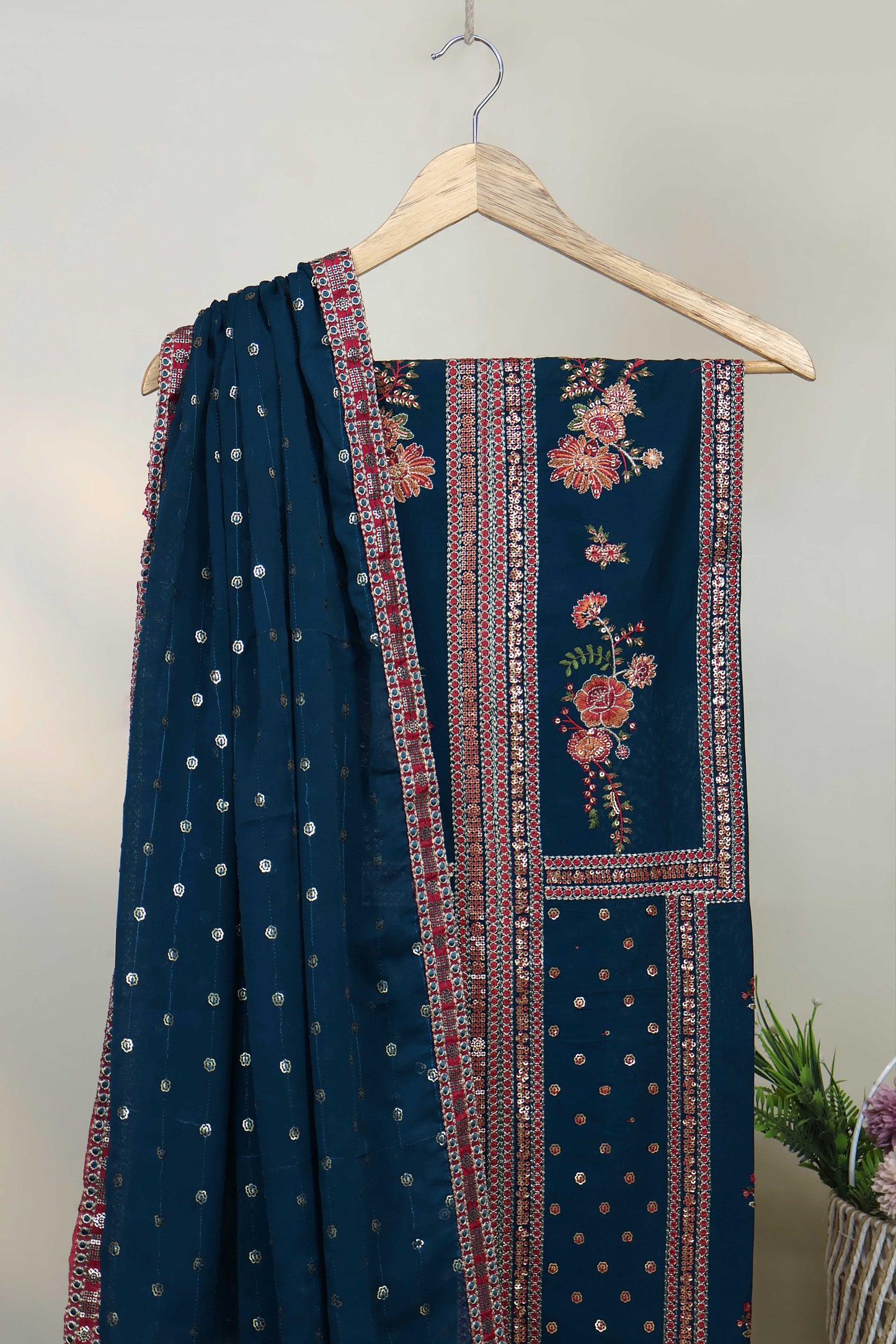 Luxury Lawn Embroidered Suit ELHA56