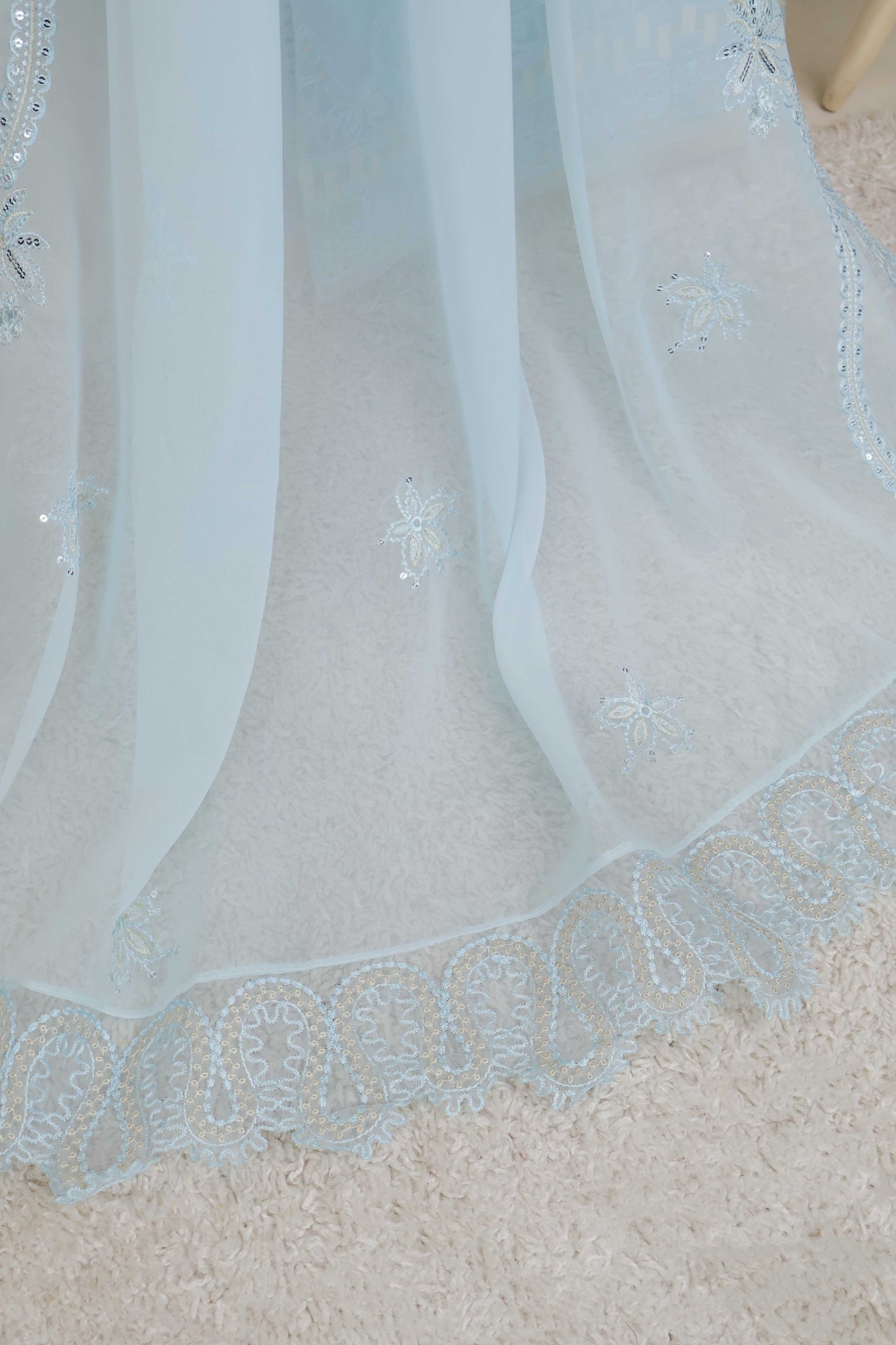 Luxury Lawn Embroidered Suit ELHA15