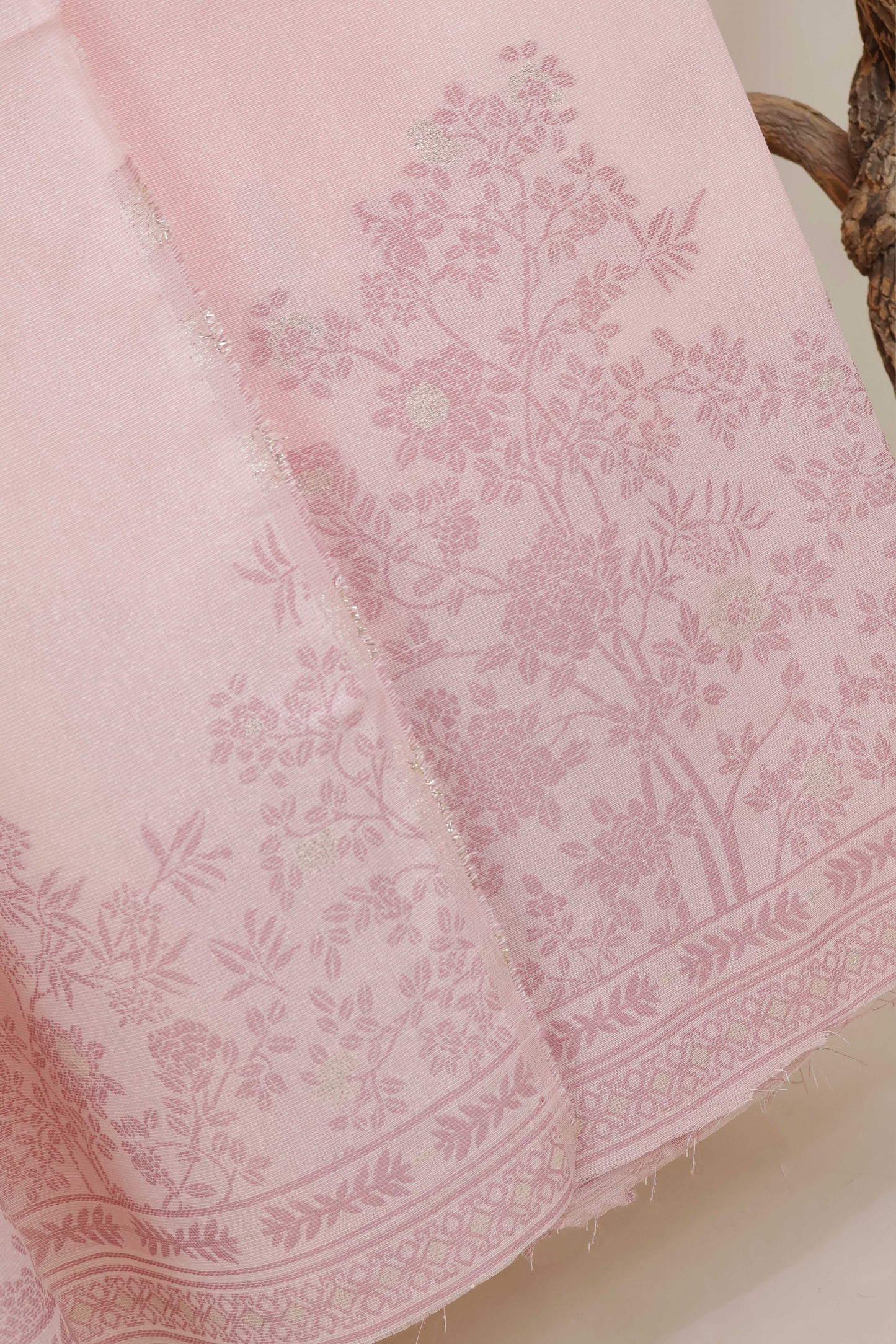 3Piece-Lawn Karandi Jacquard Suit KV8WR03