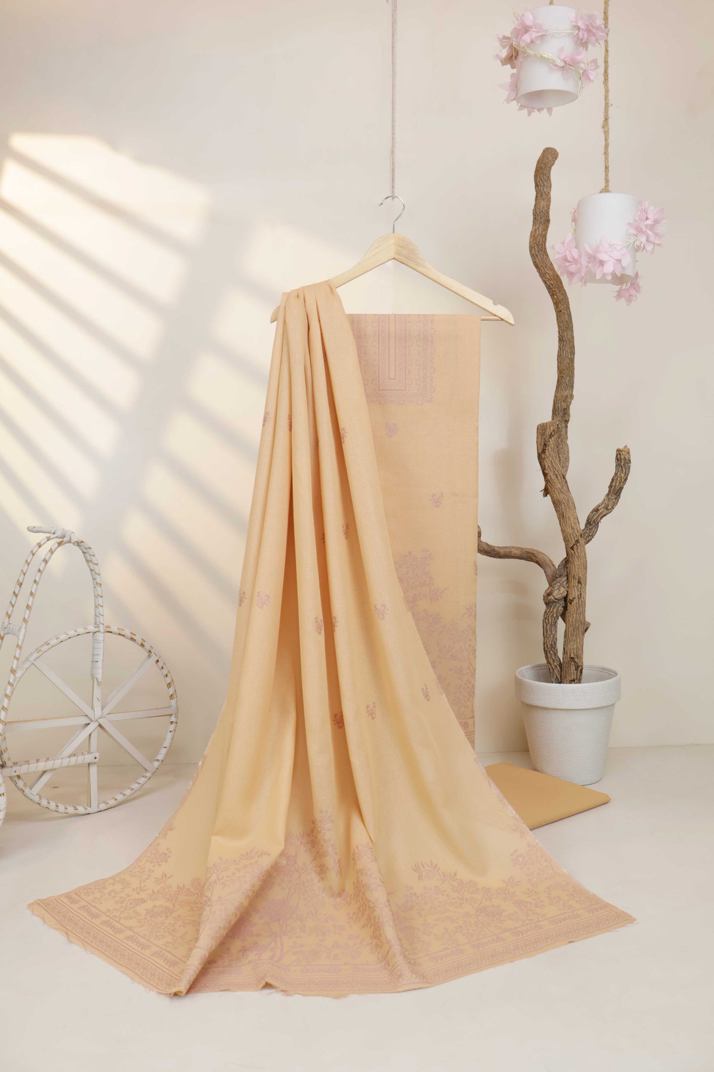 3Piece-Lawn Karandi Jacquard Suit KV8WR01