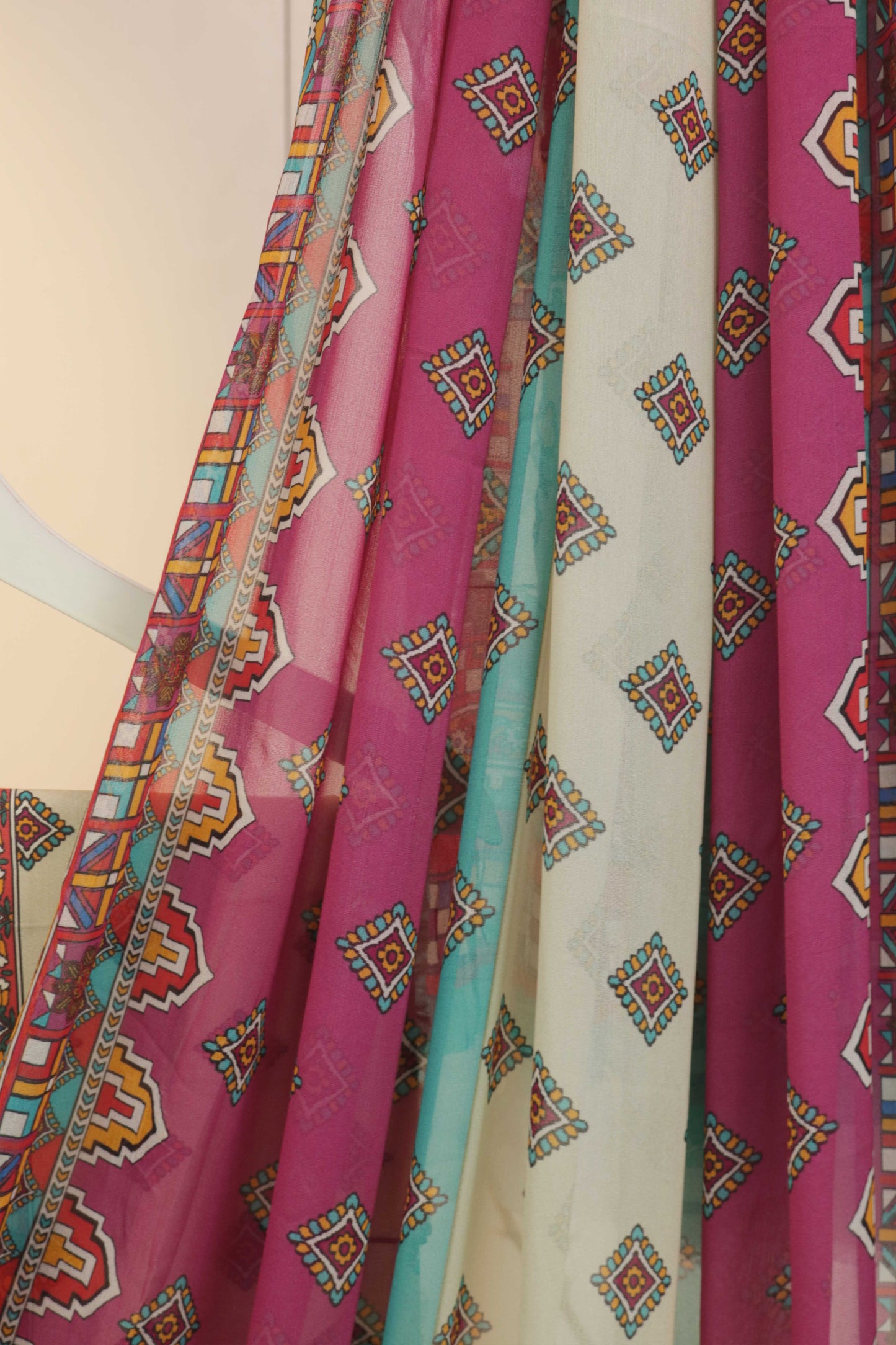 3Piece -Viscous Printed Suit VC09