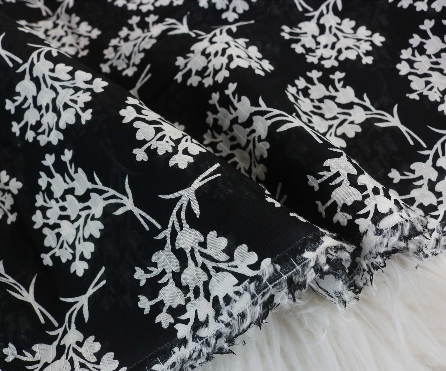 2Piece – Printed Doriya Lawn L2PP20