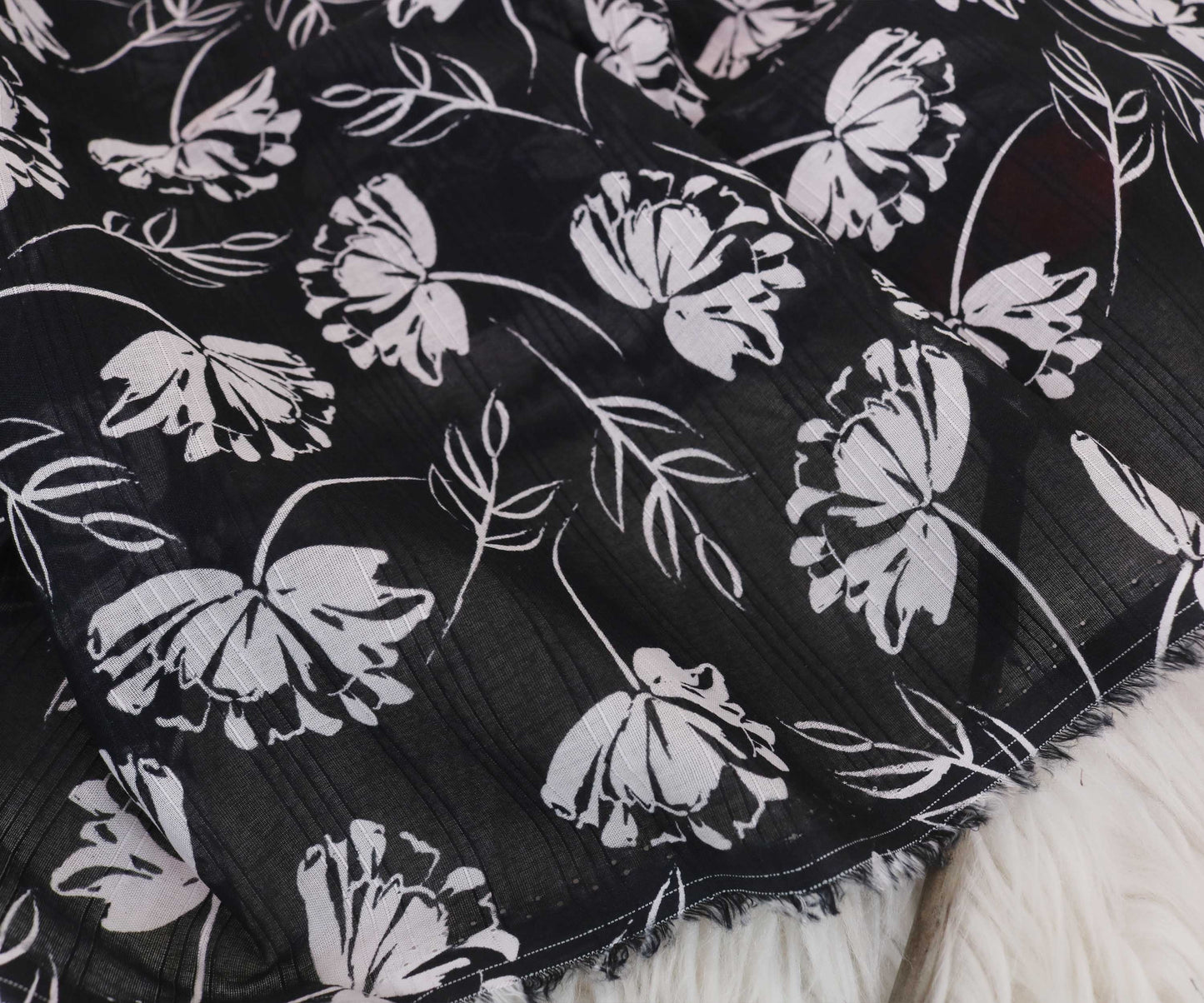 2Piece – Printed Doriya Lawn L2PP89