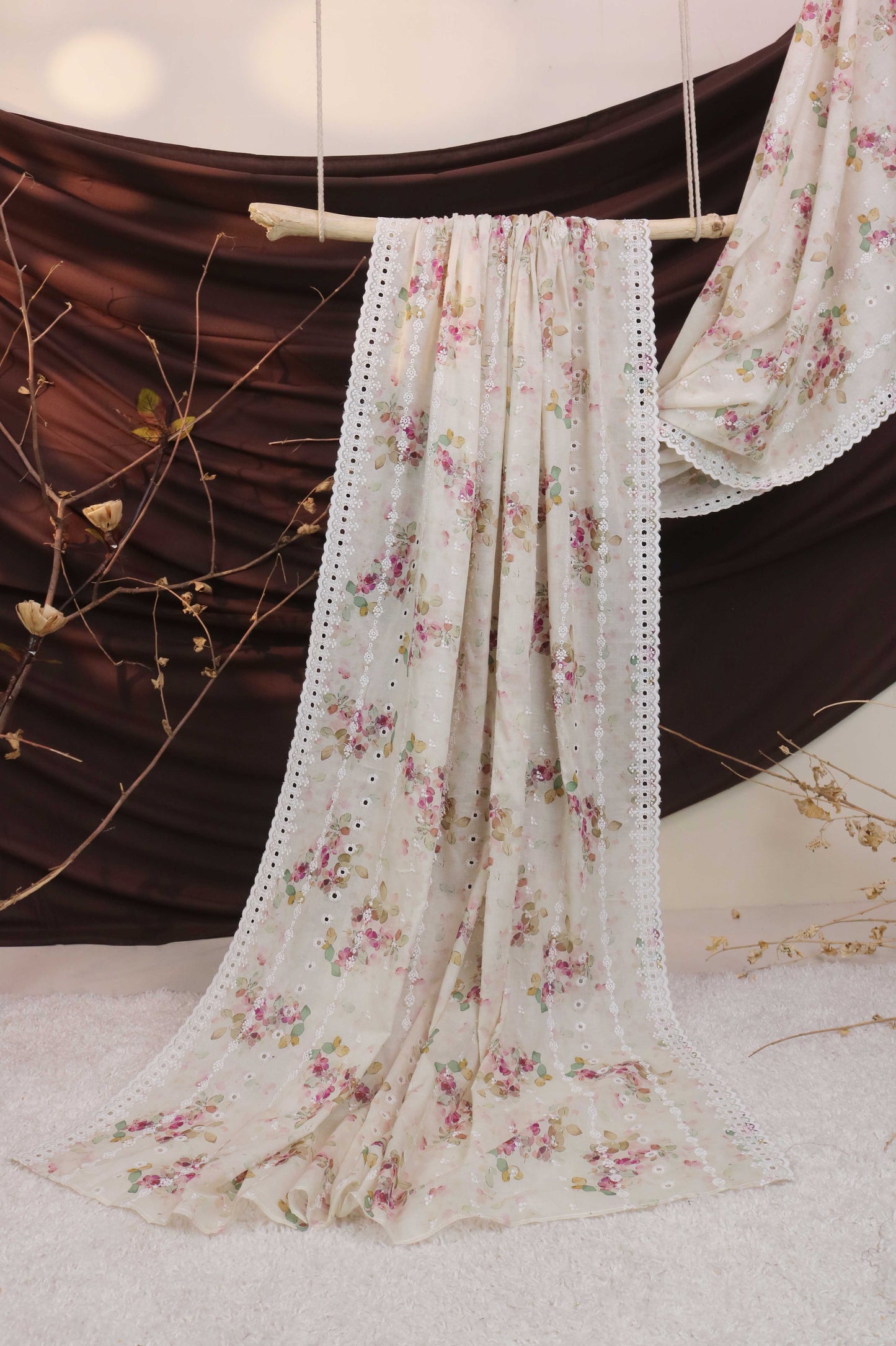 Embroidered Lawn Shawl 3636II