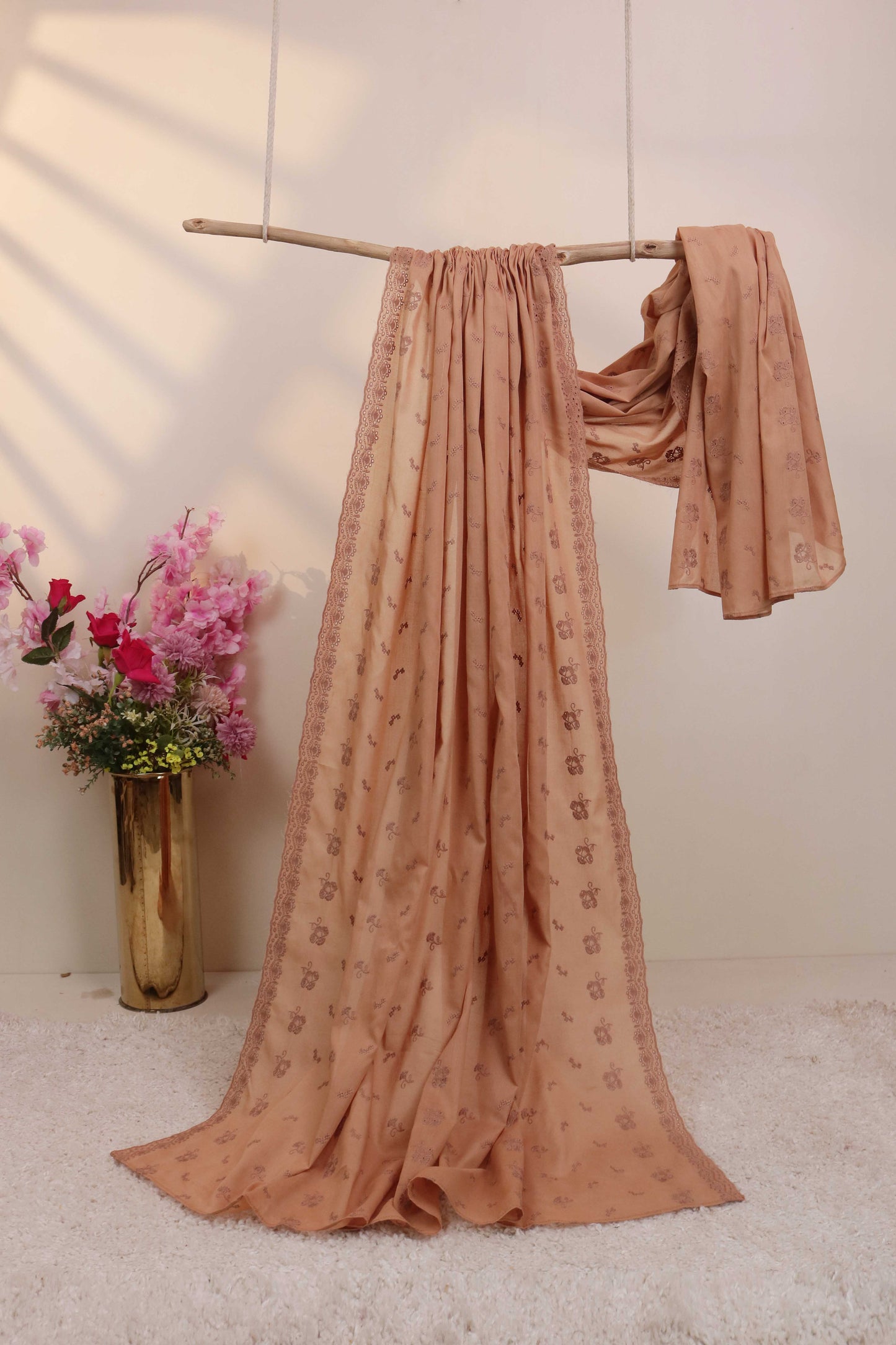Embroidered Lawn Shawl LSH93
