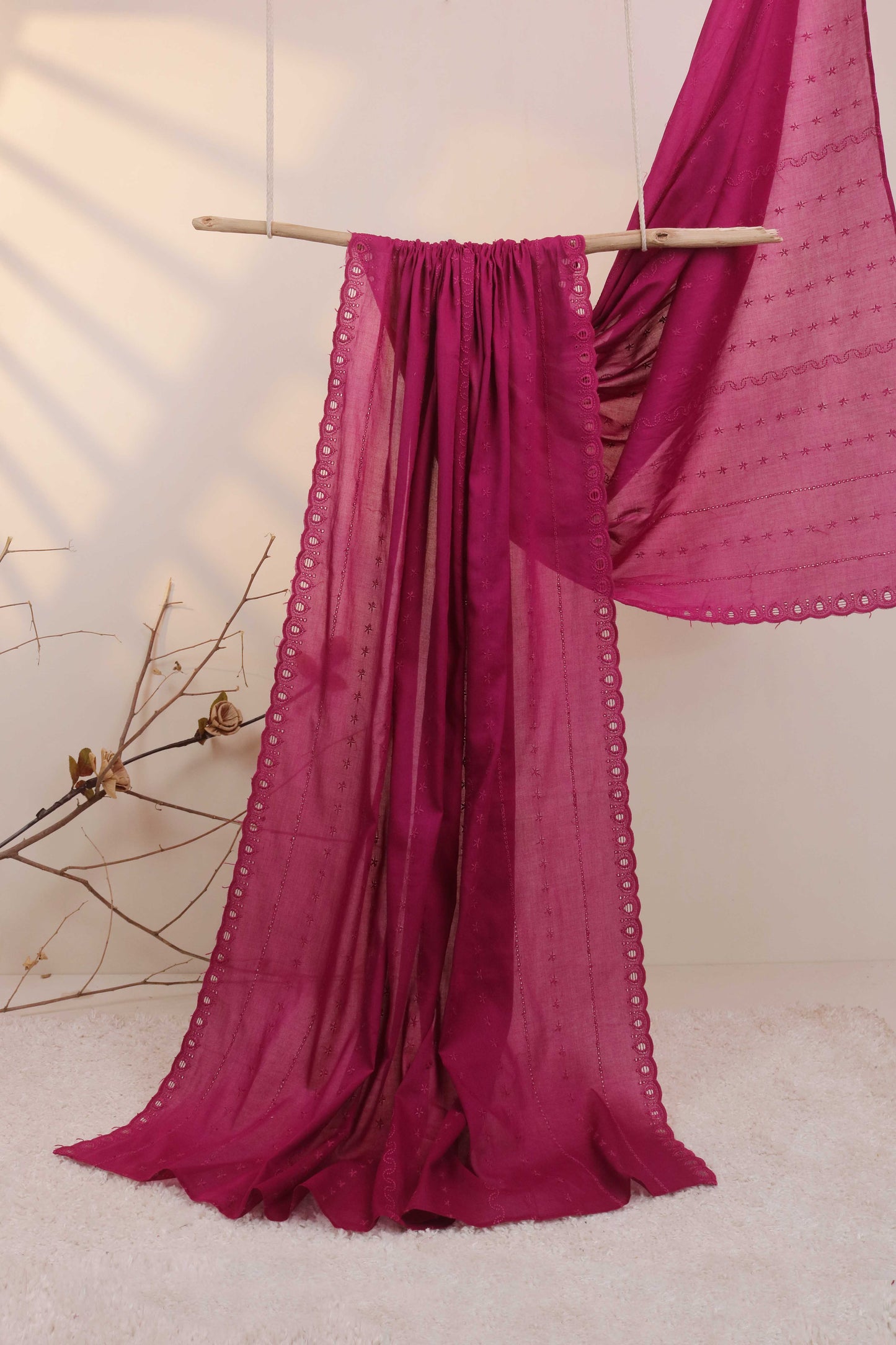 Embroidered Lawn Shawl 2868G