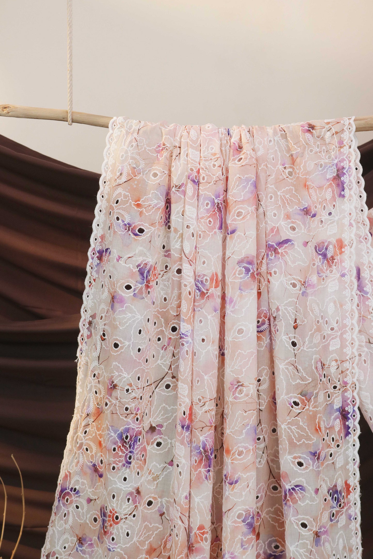 Embroidered Lawn Shawl LSH125