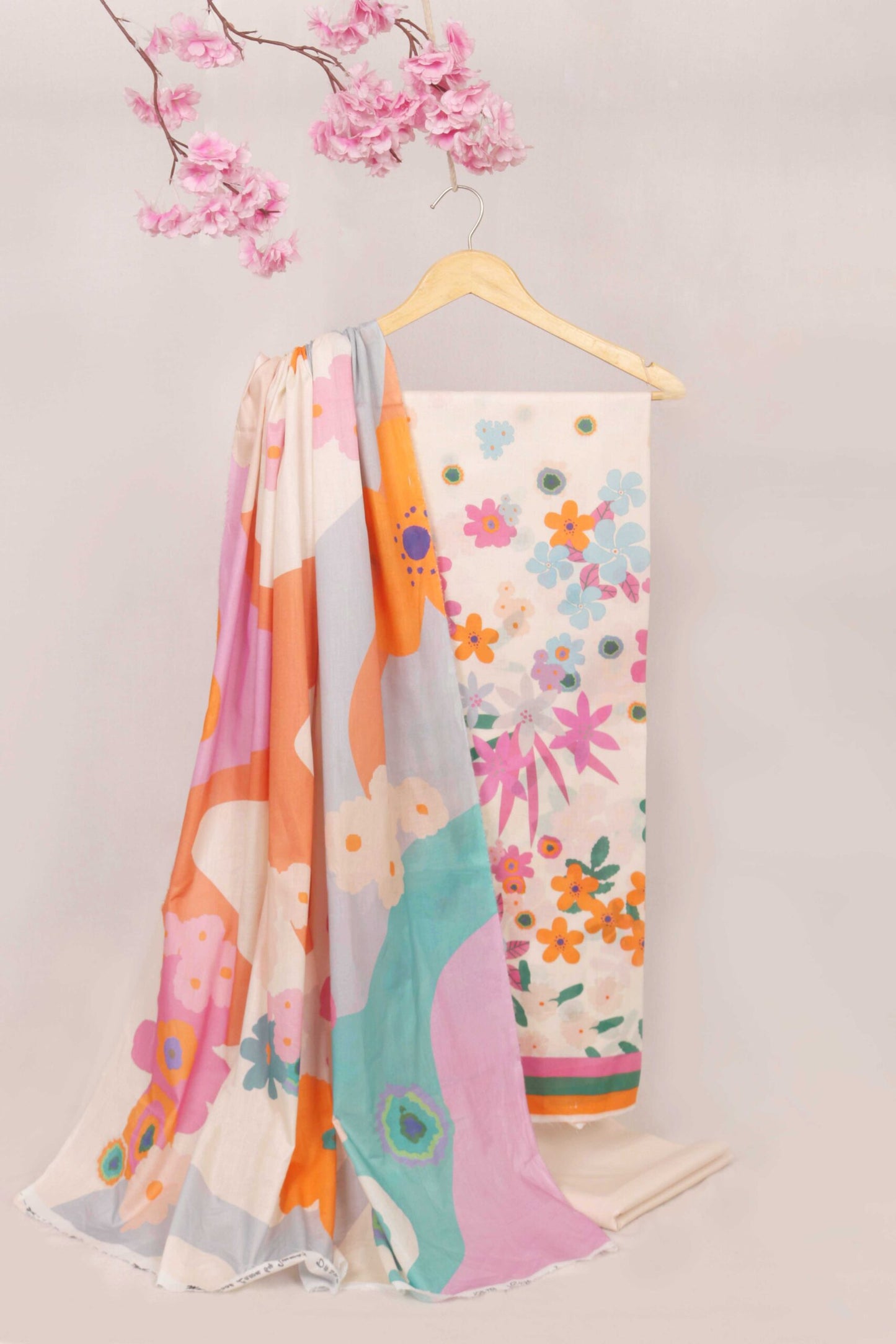 3Piece - Printed Lawn Suit Moon Soon MS525