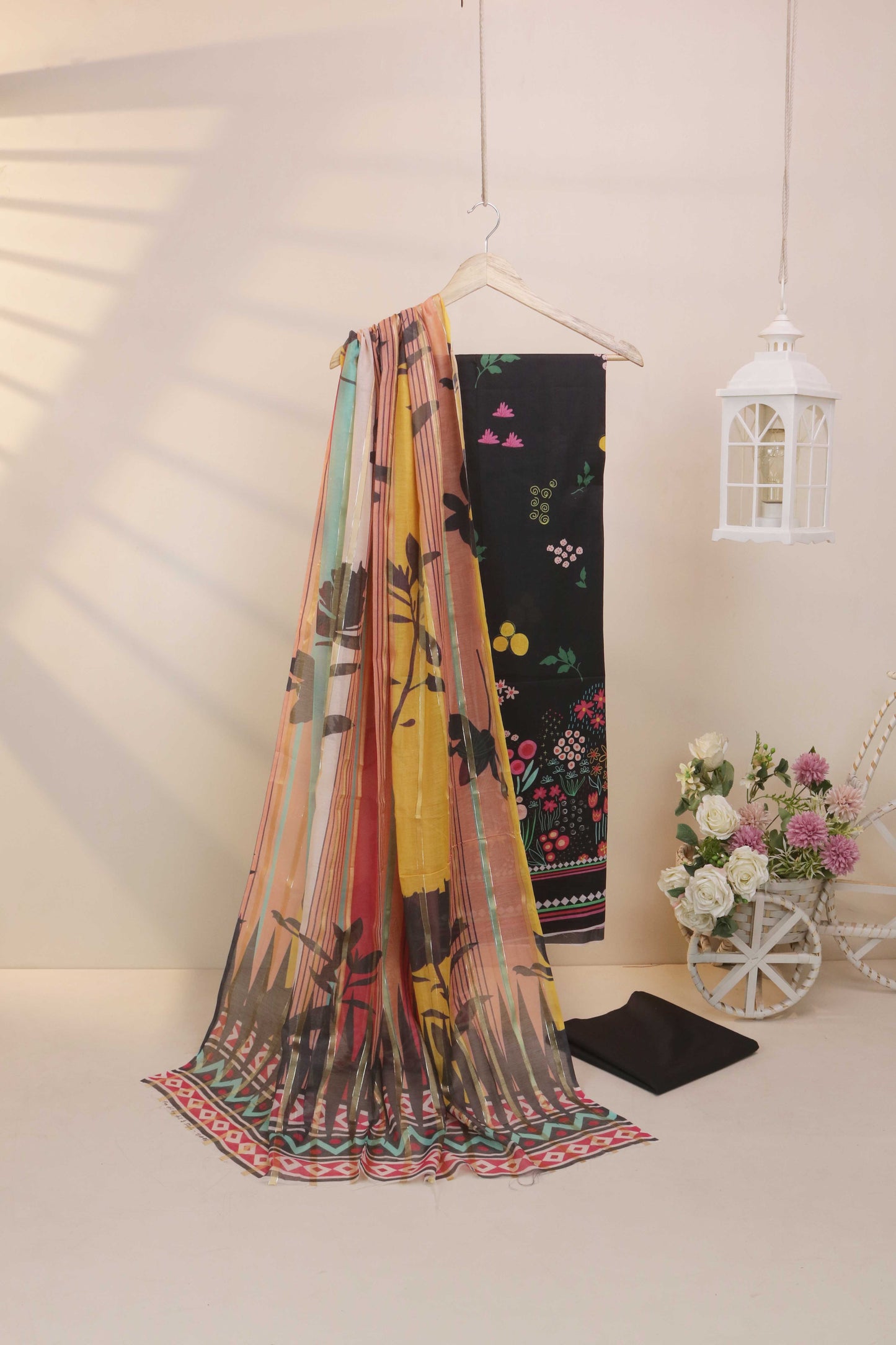 3Piece - Printed Lawn Suit POP ART  H25PA46