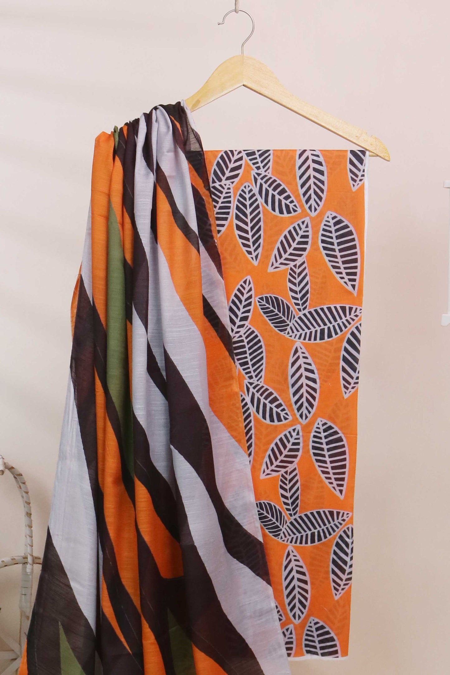 Lawn Printed Suit H25SLST27