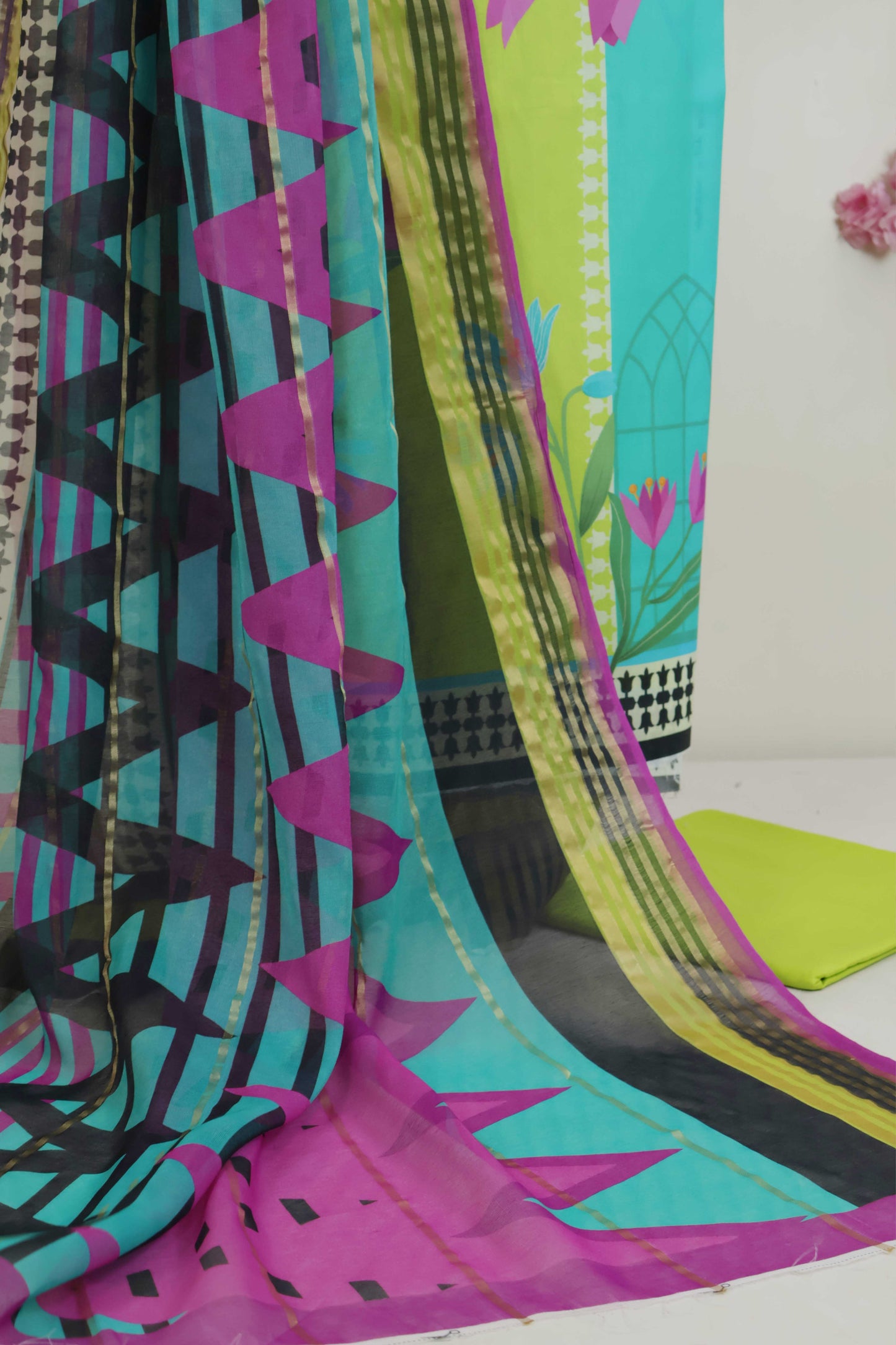 3Piece - Printed Lawn Suit POP ART  GJPA2401A4
