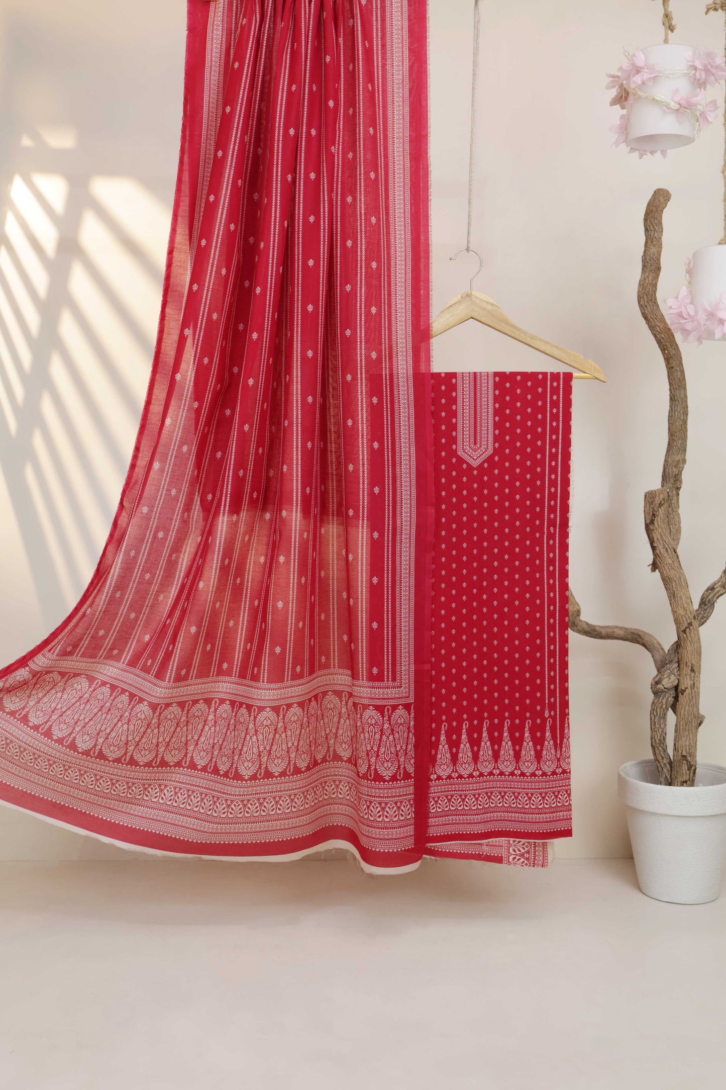 3PC-Lawn Printed Suit 3PLBS05