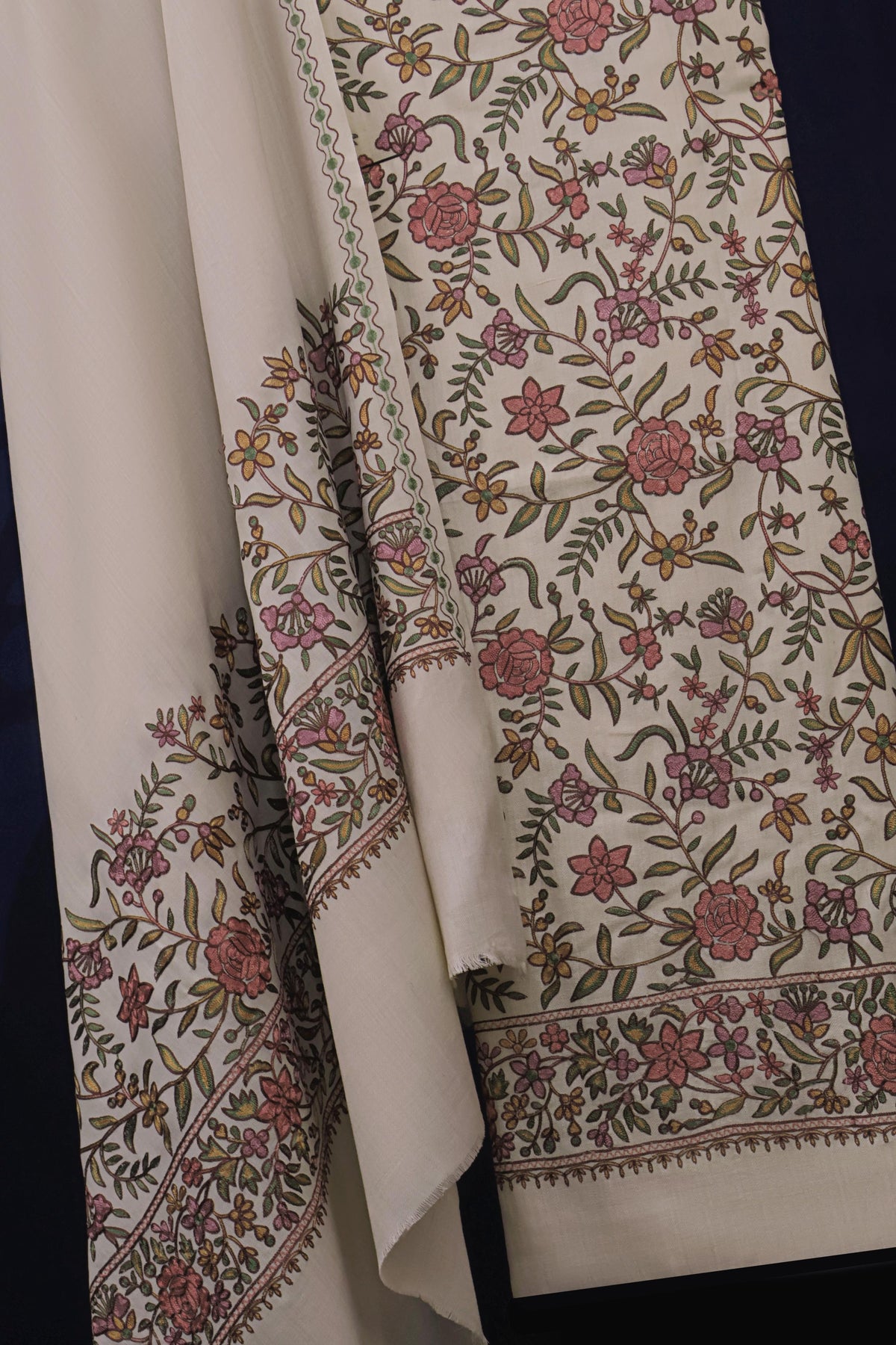 3Piece -Kashmiri Pashmina Suit WE3P28