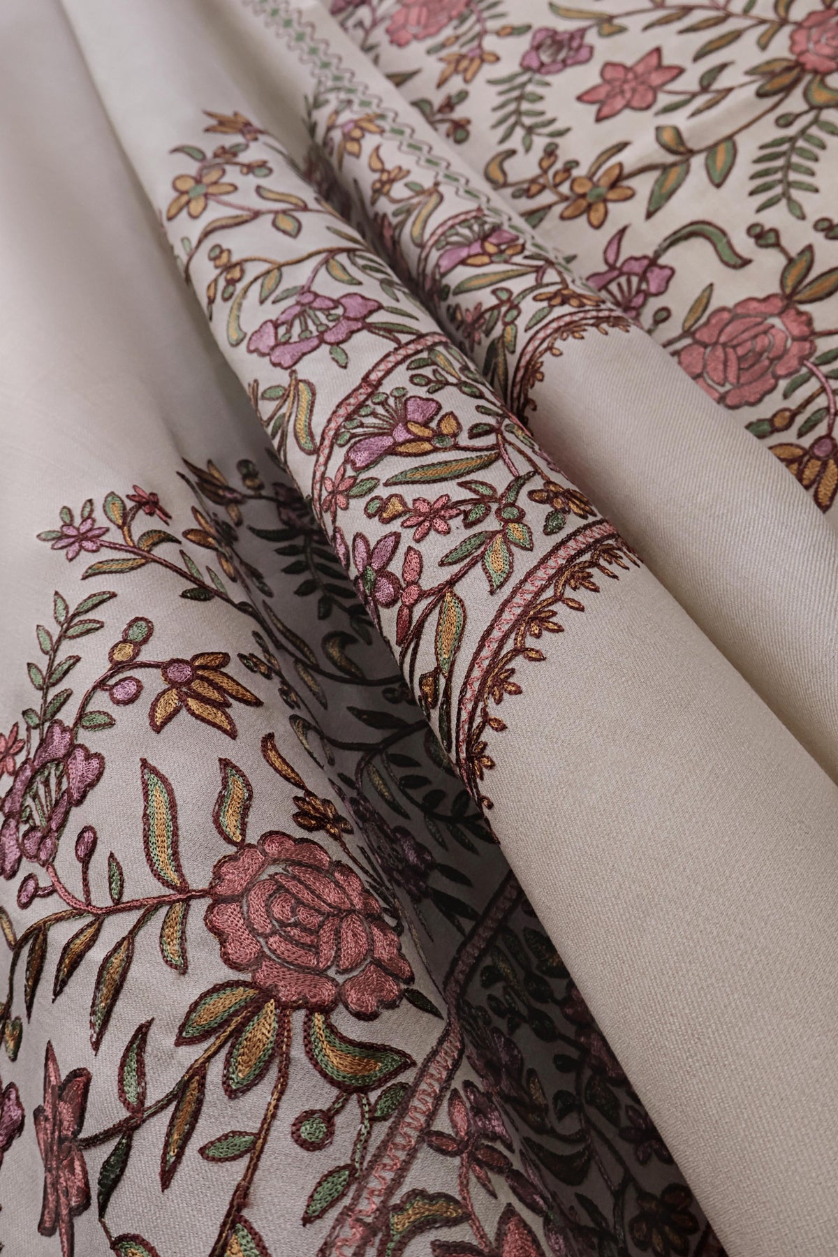 3Piece -Kashmiri Pashmina Suit WE3P28