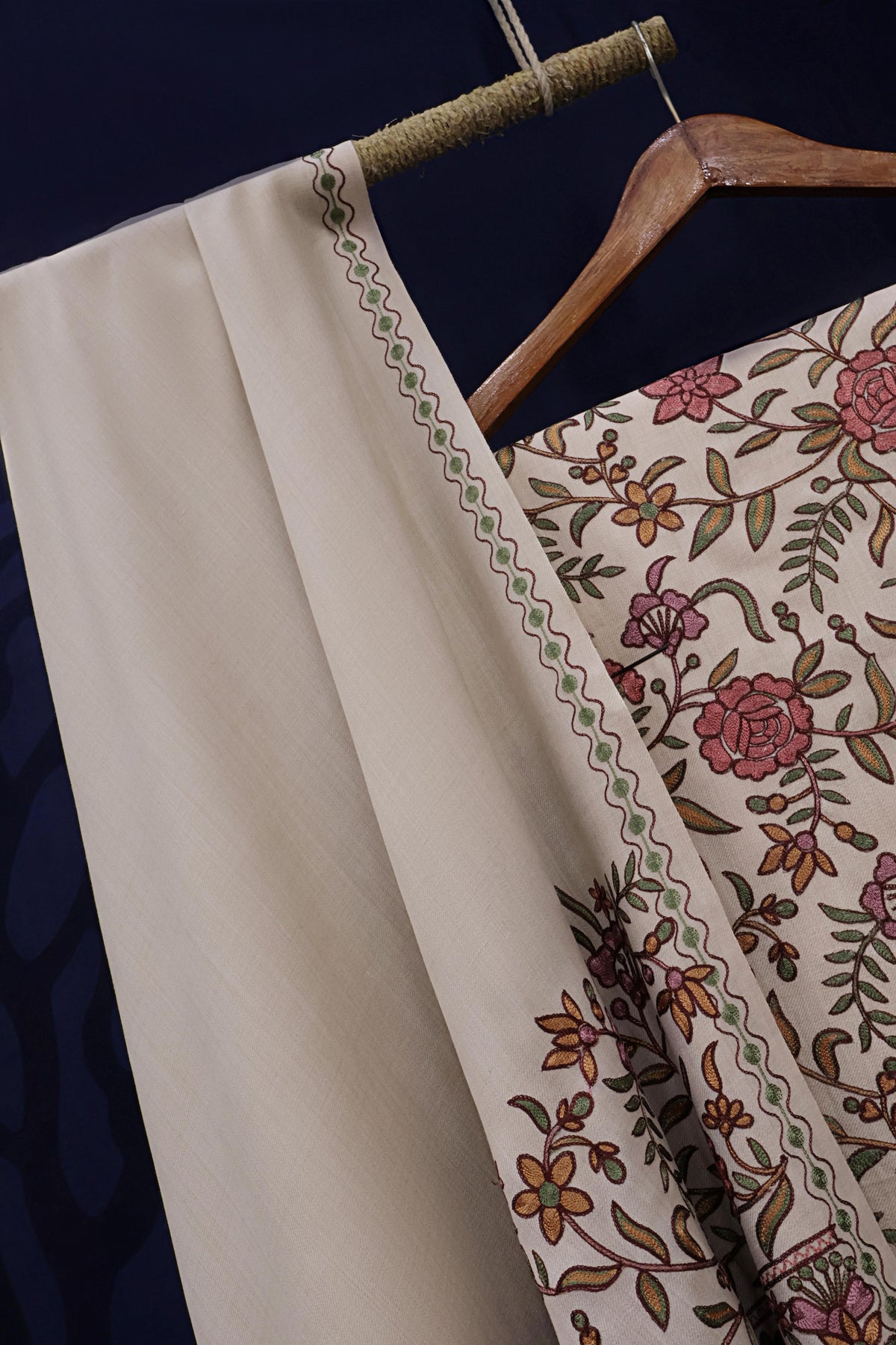 3Piece -Kashmiri Pashmina Suit WE3P28