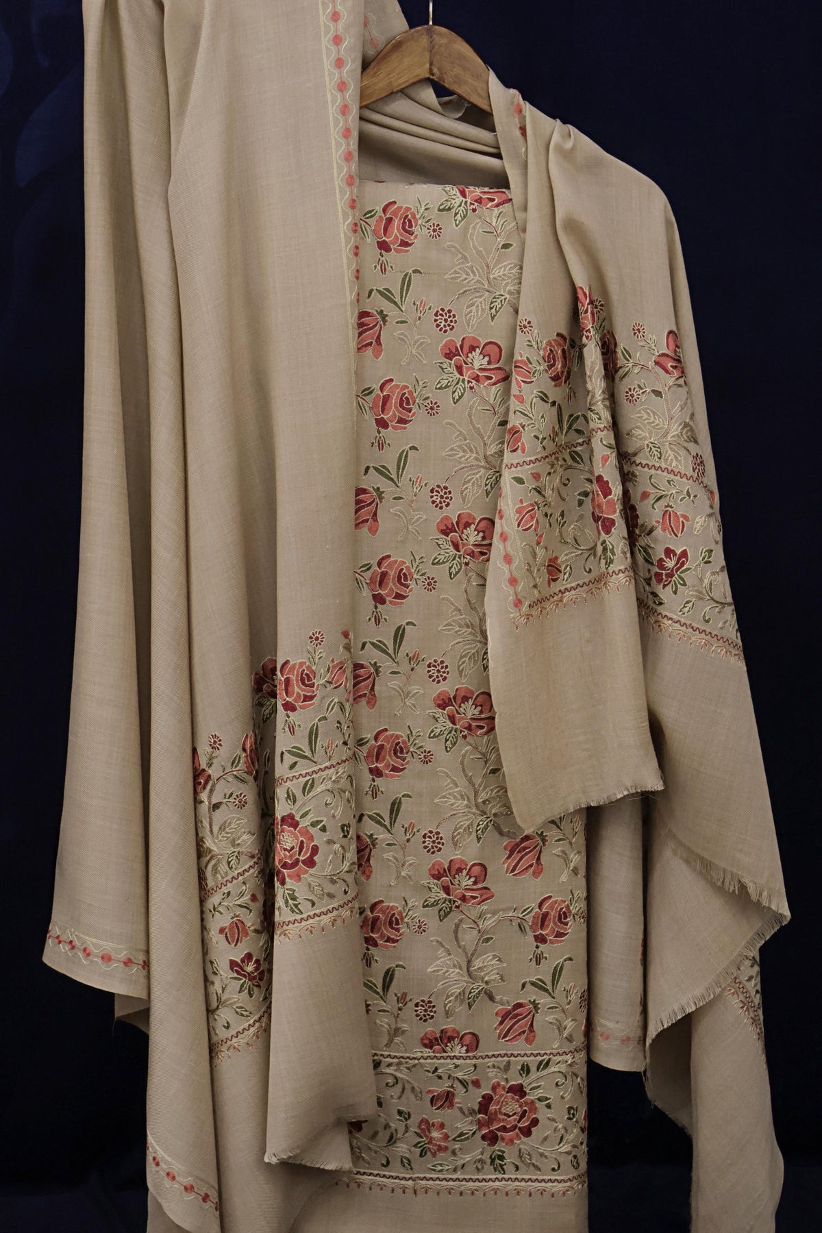 3Piece -Kashmiri Pashmina Suit WE3P01