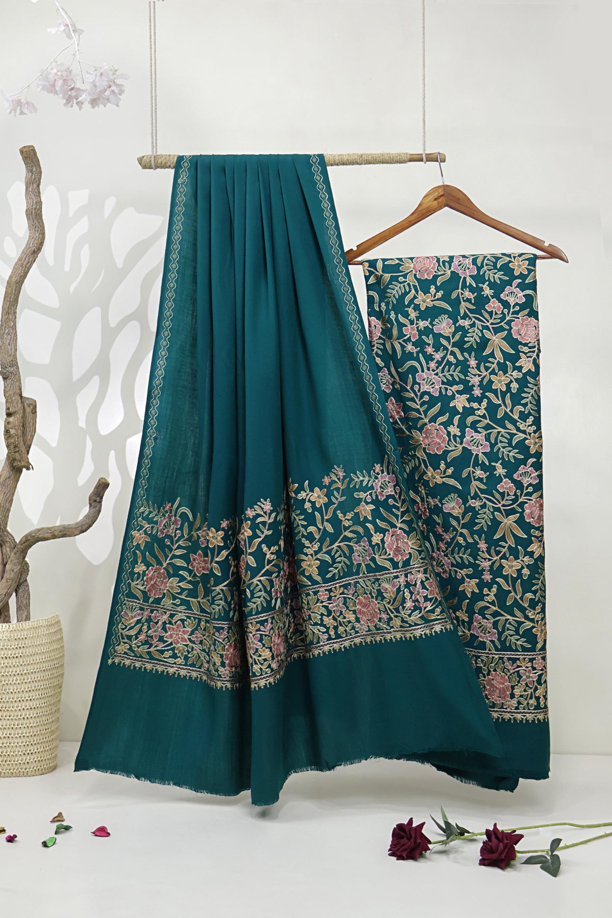 3Piece -Kashmiri Pashmina Suit WE3P27