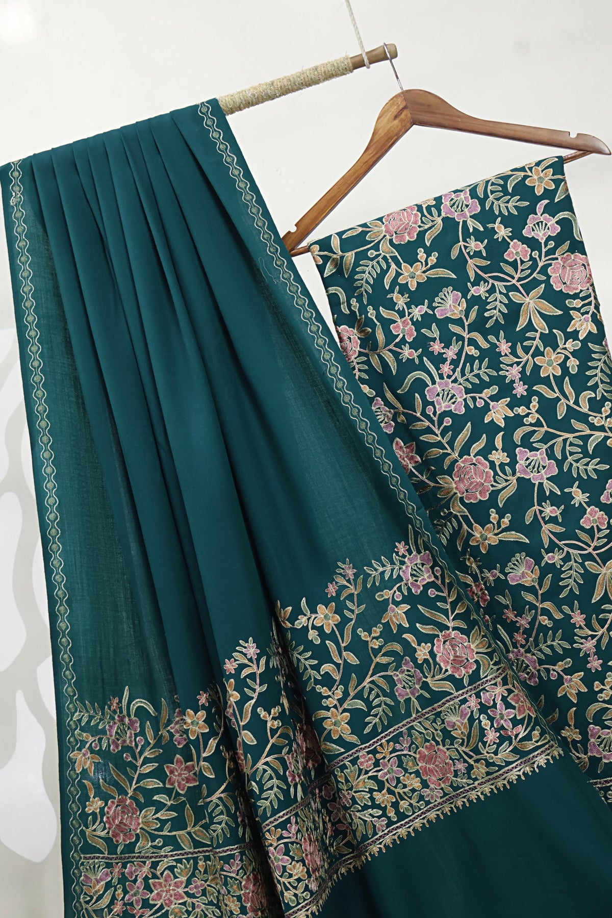 3Piece -Kashmiri Pashmina Suit WE3P27