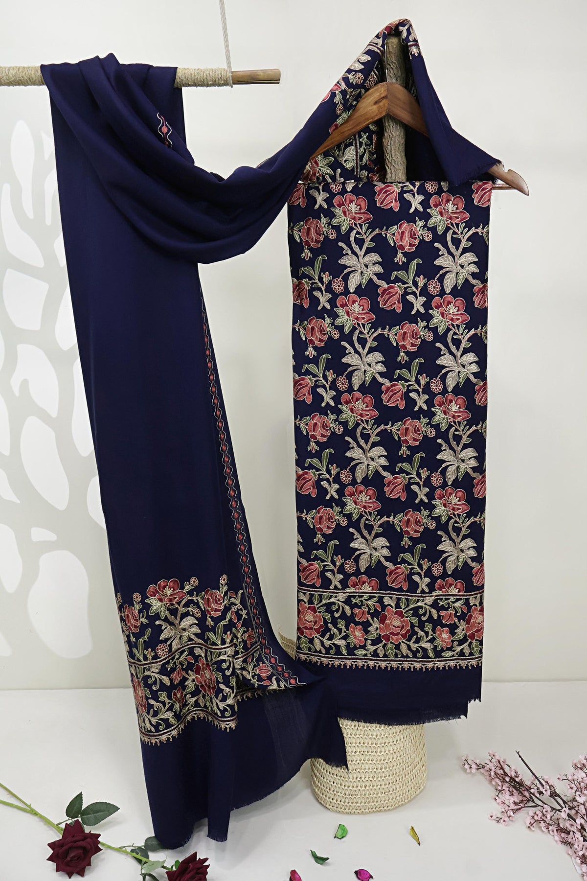 3Piece -Kashmiri Pashmina Suit WE3P16