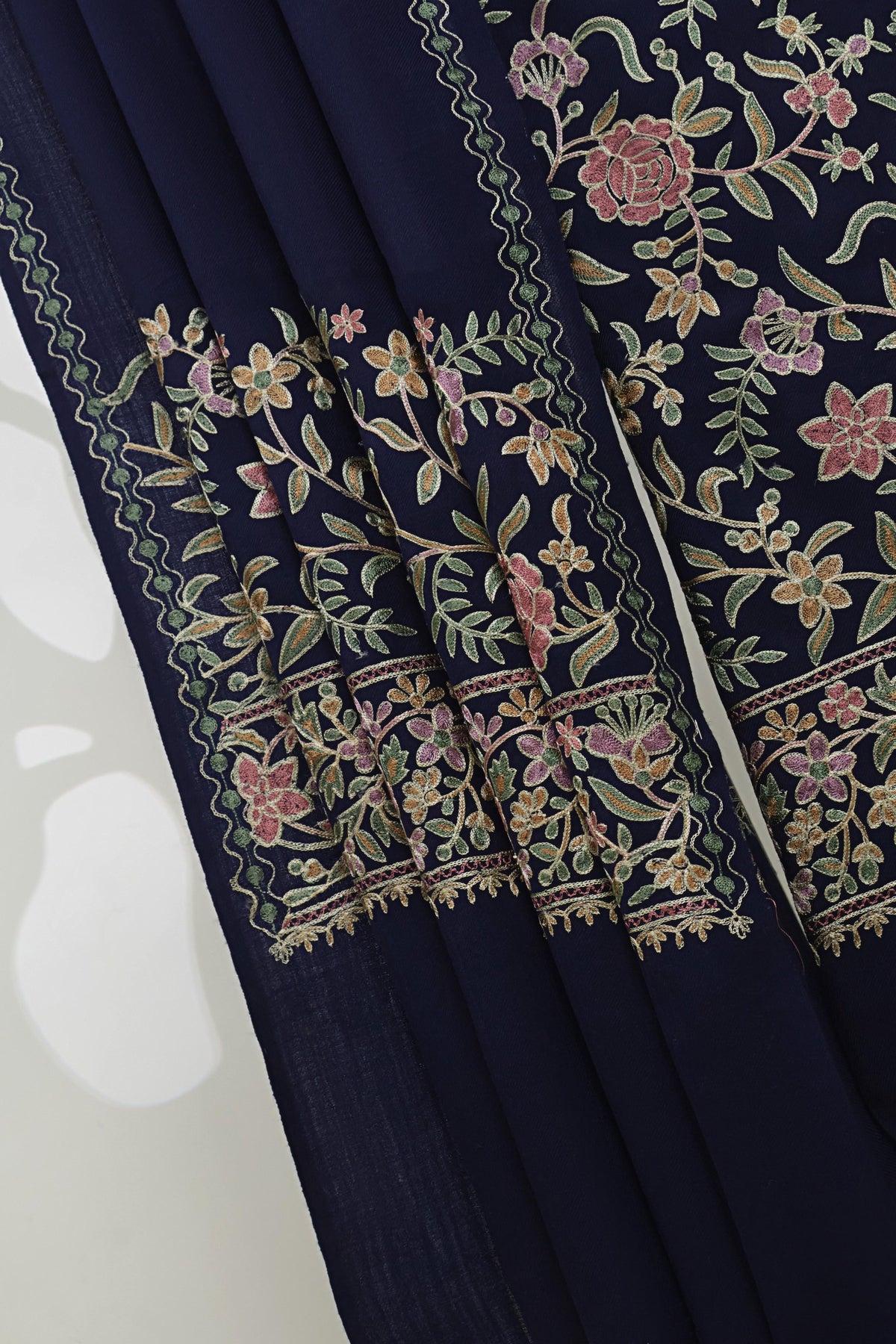 3Piece -Kashmiri Pashmina Suit WE3P21