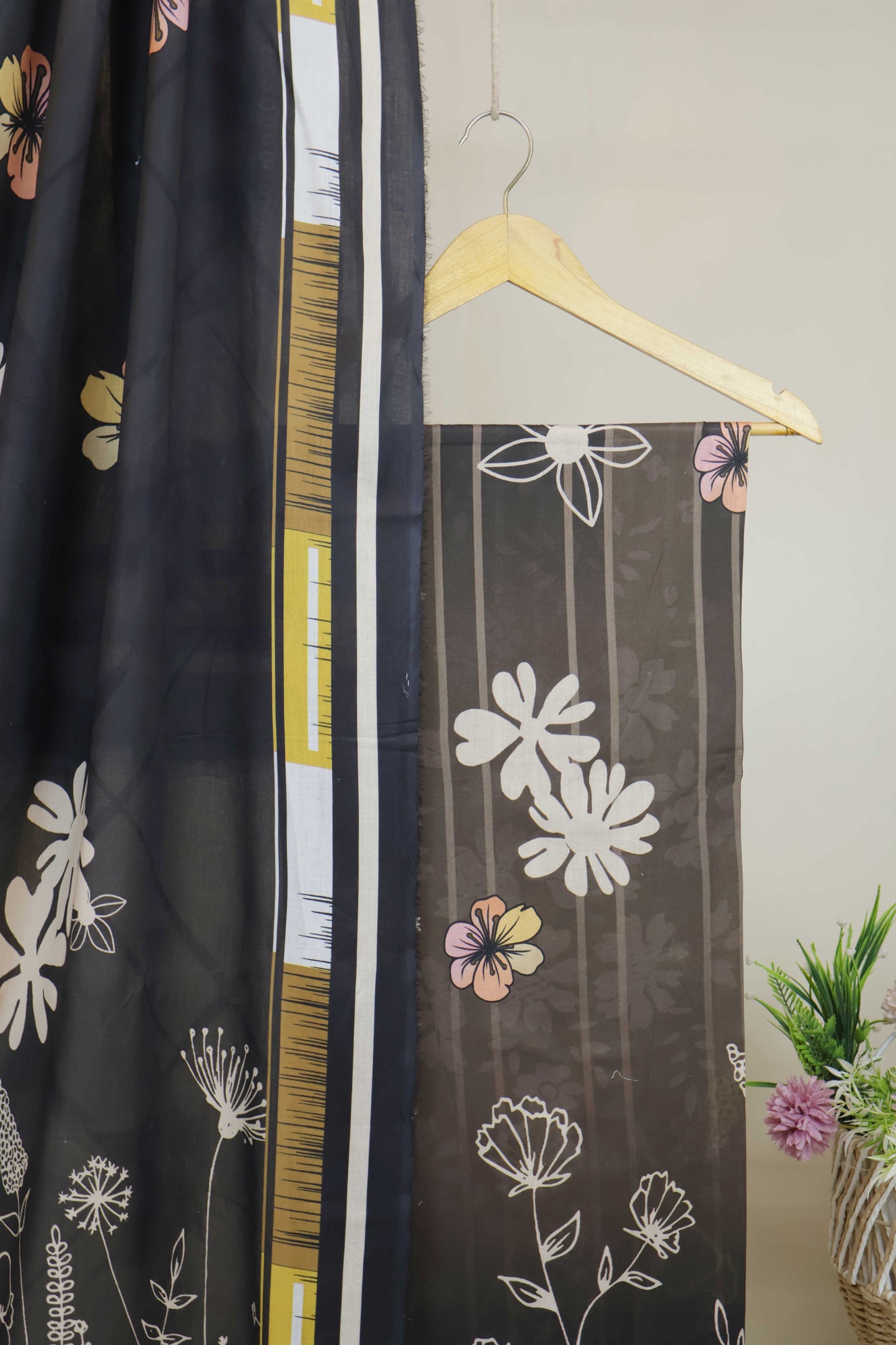 3PC-Lawn Printed Suit 3PSL43